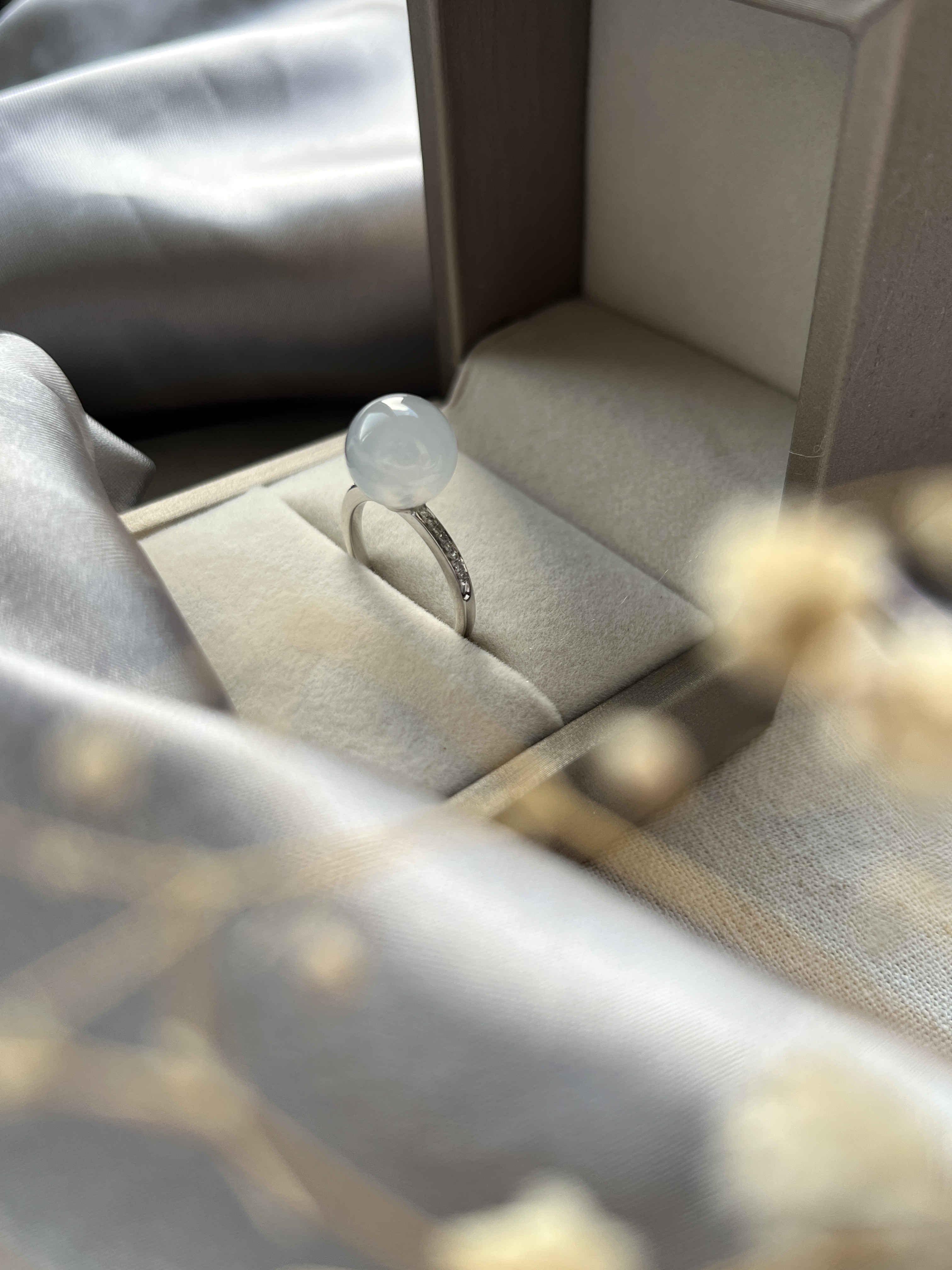 珍藏級白月光圓珠戒指18K