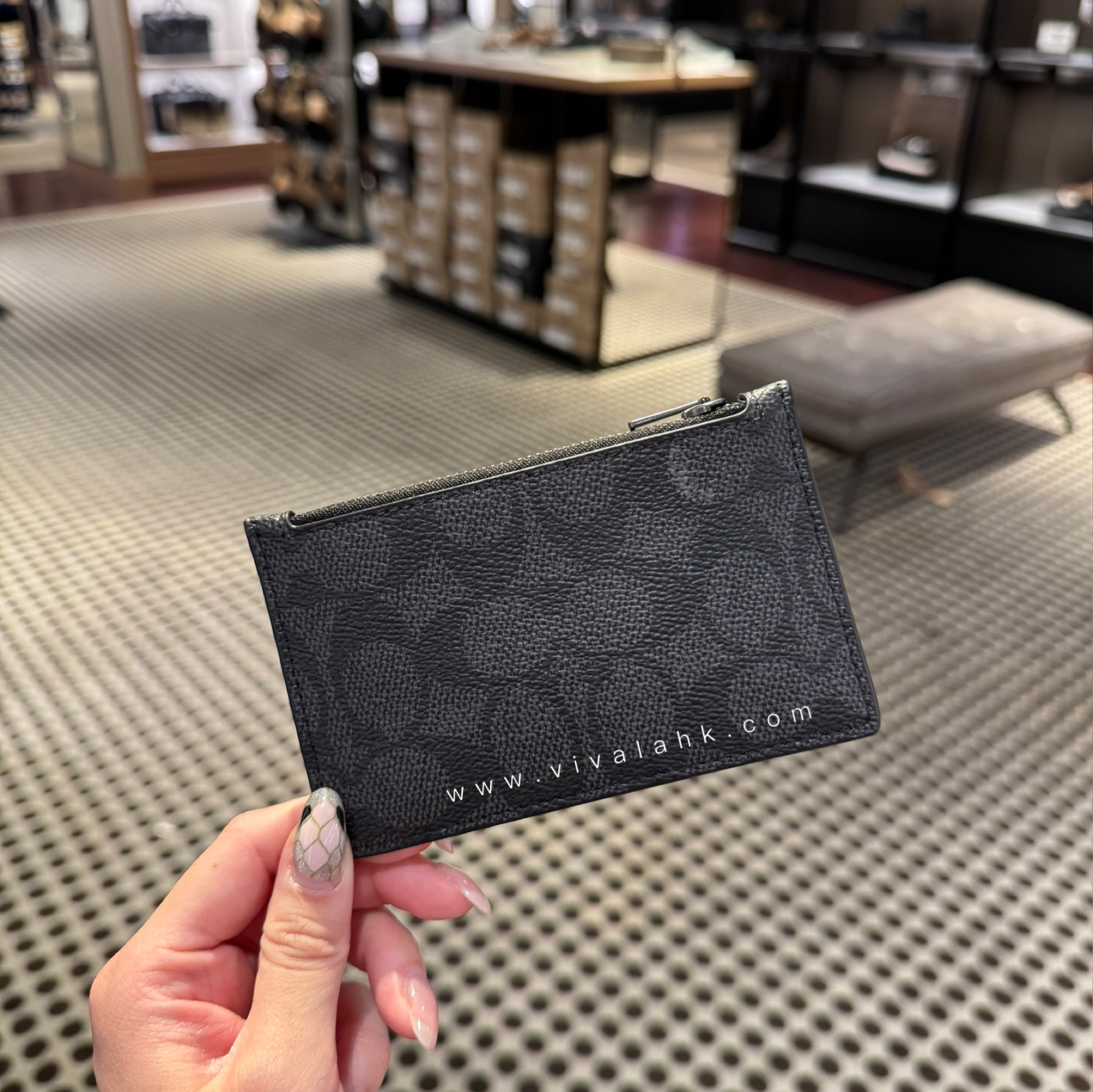 Coach - 男裝拉鍊卡包 (C字暗花) (CV764)