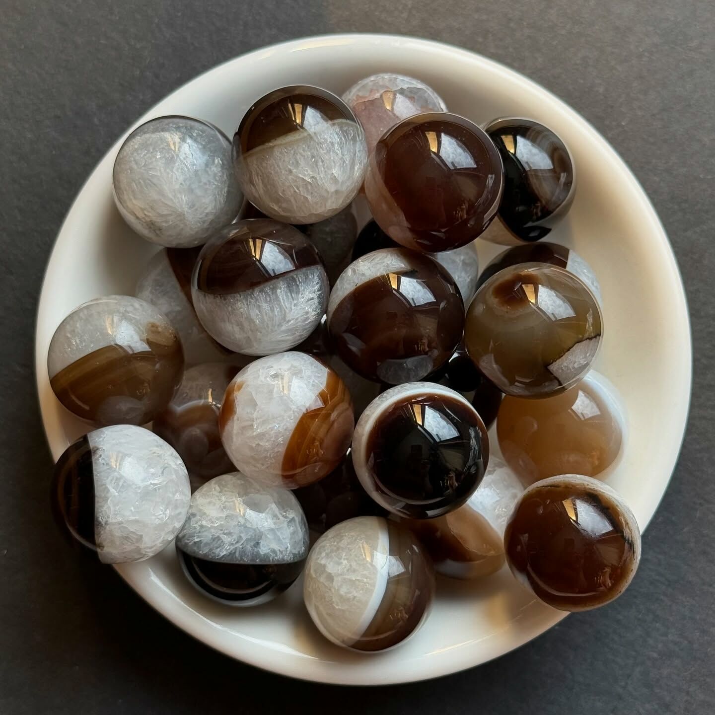 [原石] 天眼瑪瑙 / 瑪瑙石英 水晶小球