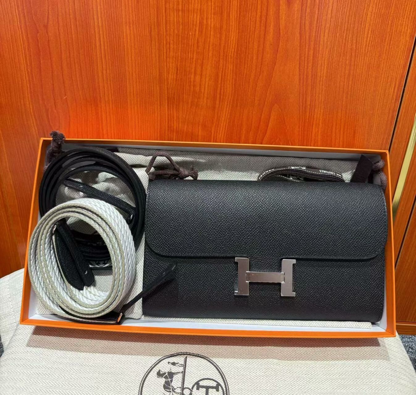 Constance to go 89 noir ck epsom W 雙肩帶