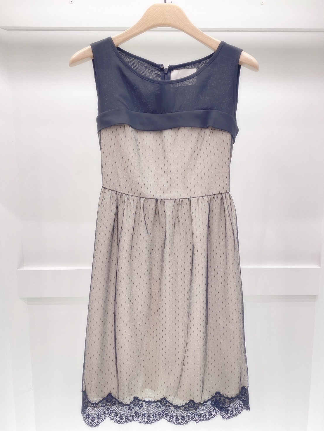 無袖lace透紗洋裝