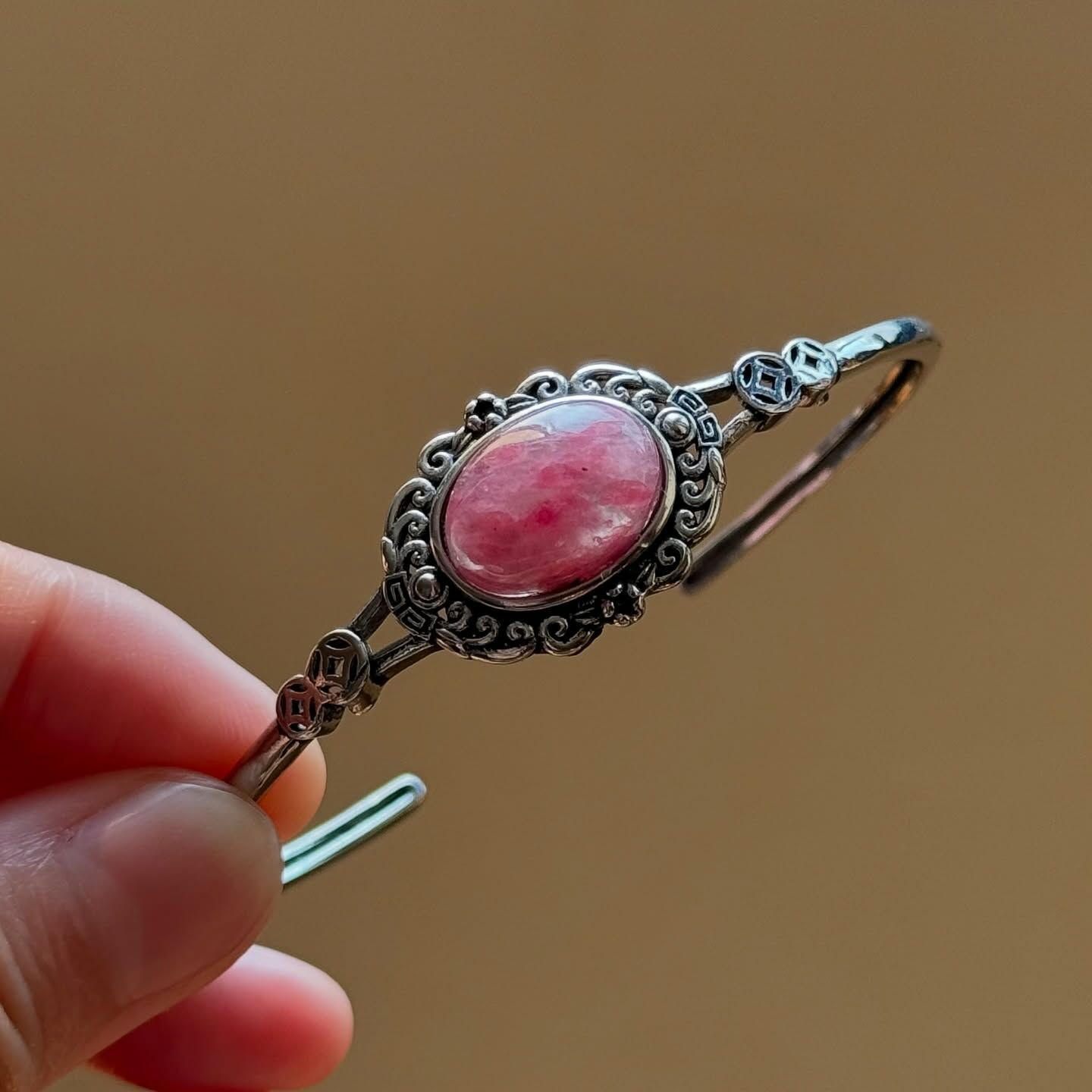 [原石] 櫻花雨薔薇輝石 金屬手鐲