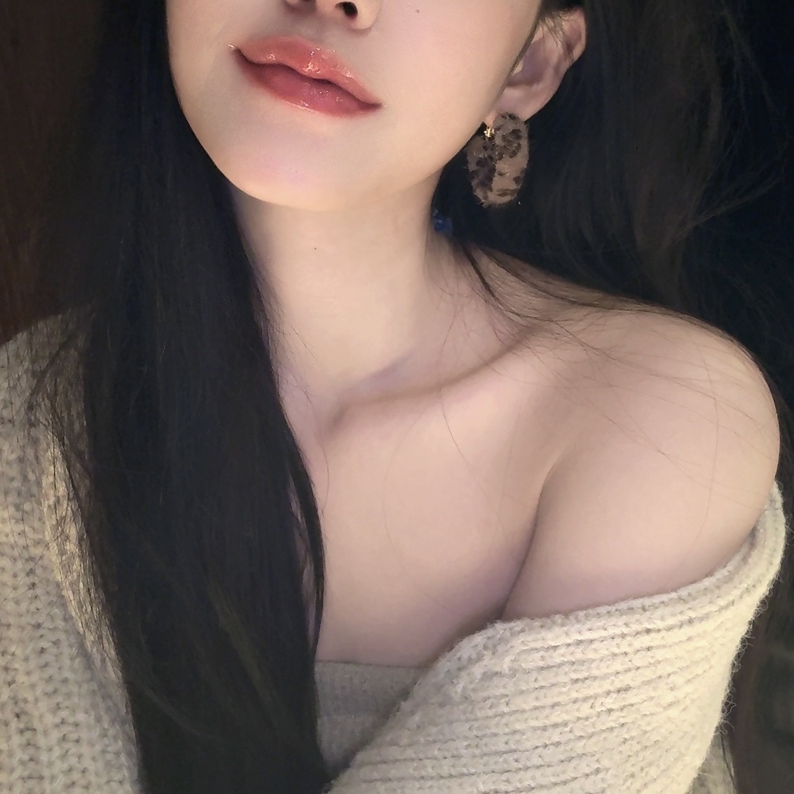 Gy毛絨絨豹紋金釦圈”耳釦釘