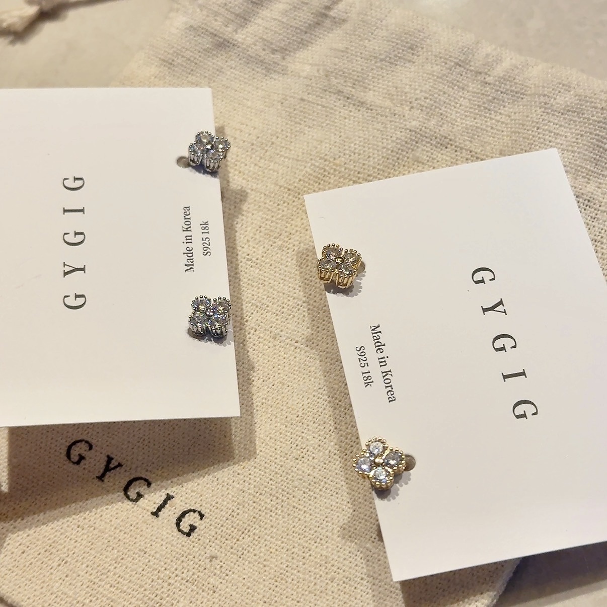 Gy mini四葉草’低奢滿鑽日常高級厚磅耳釘