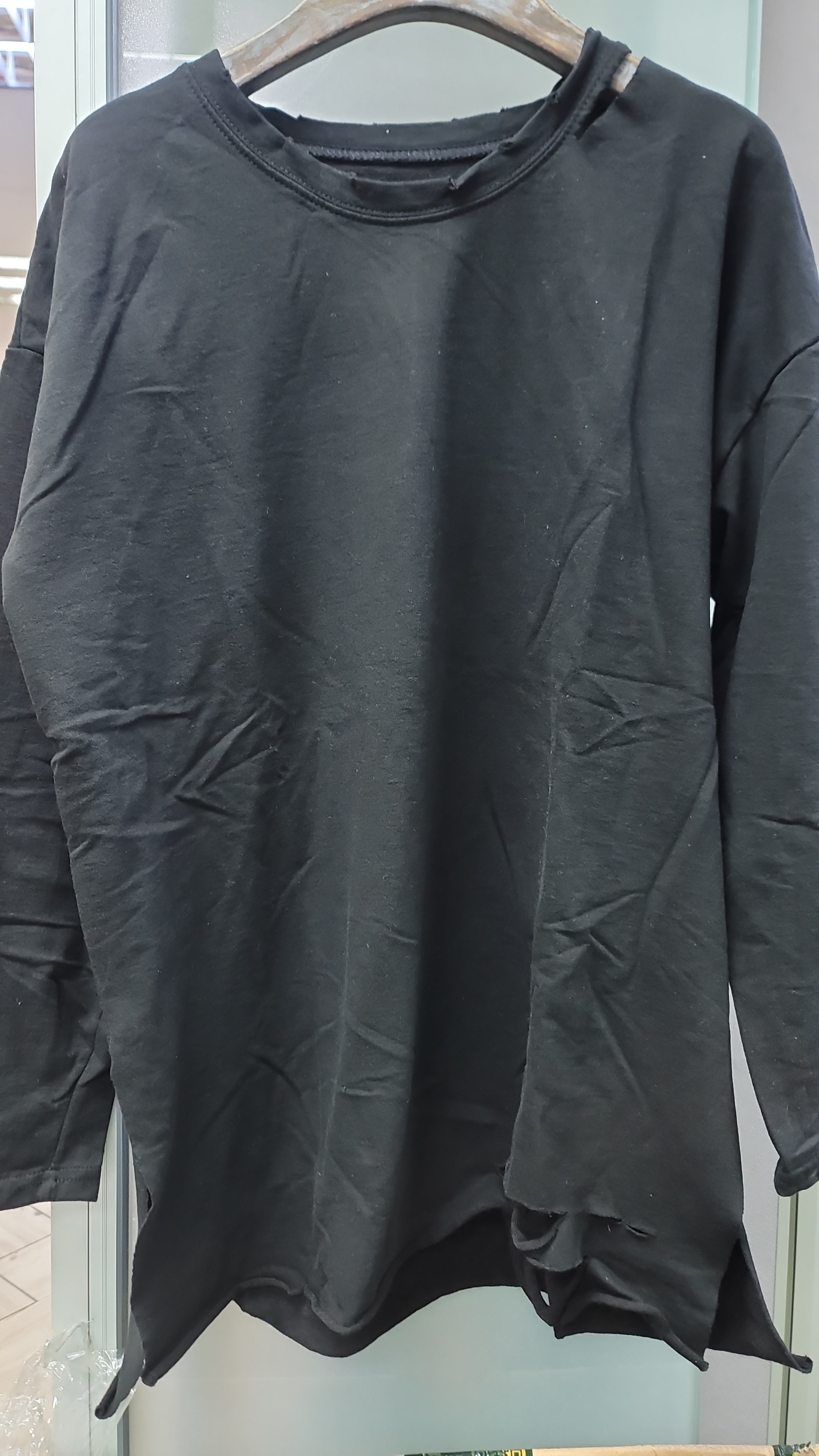 ca20411**  淨色長tee
