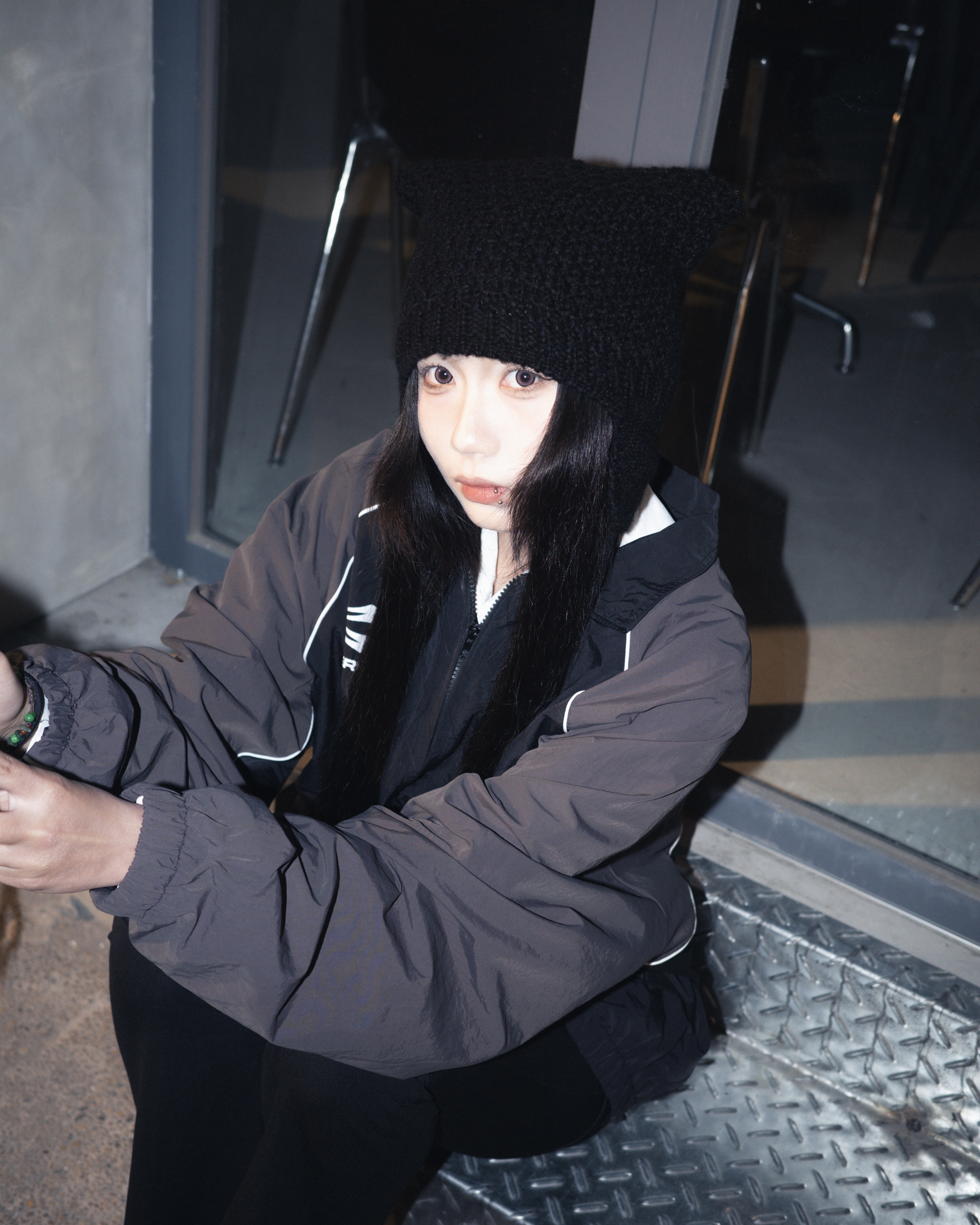 JIN UNIVERSAL🇰🇷粗針織綁帶貓耳帽