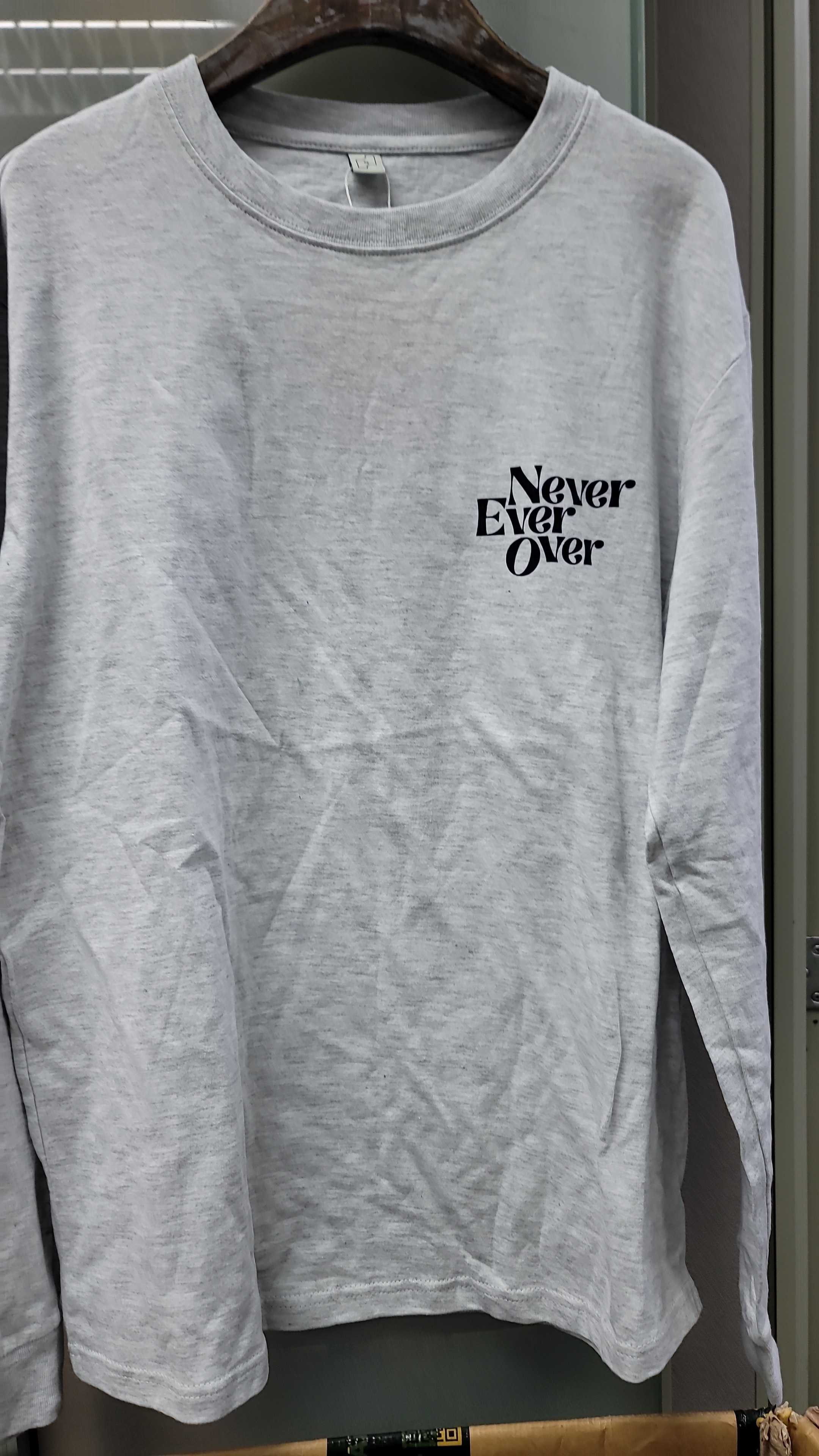 ca20421**  字母tee