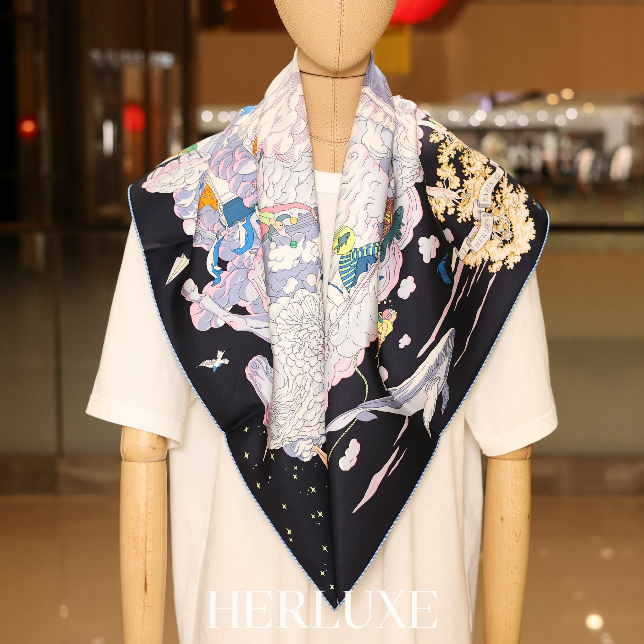 Sur mon nuage scarf 100% soie 90x90cm noir/ blanc