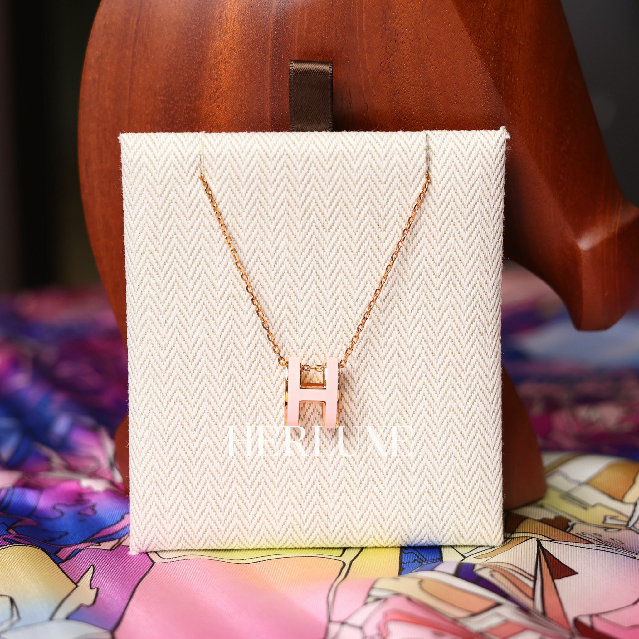 Pop H necklace 85 rose dragee CD