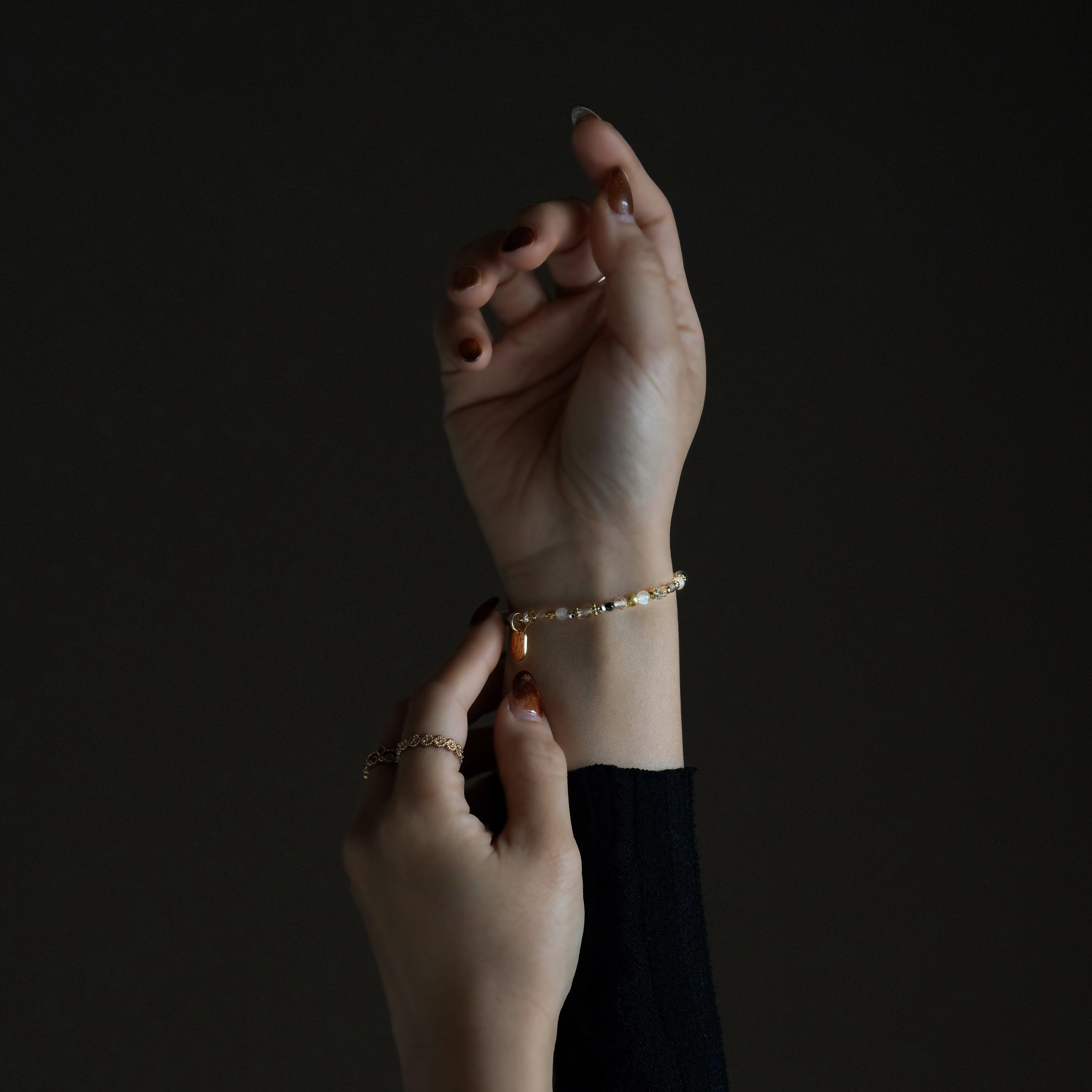 光｜白月光白水晶鐵膽石手鍊 C1692