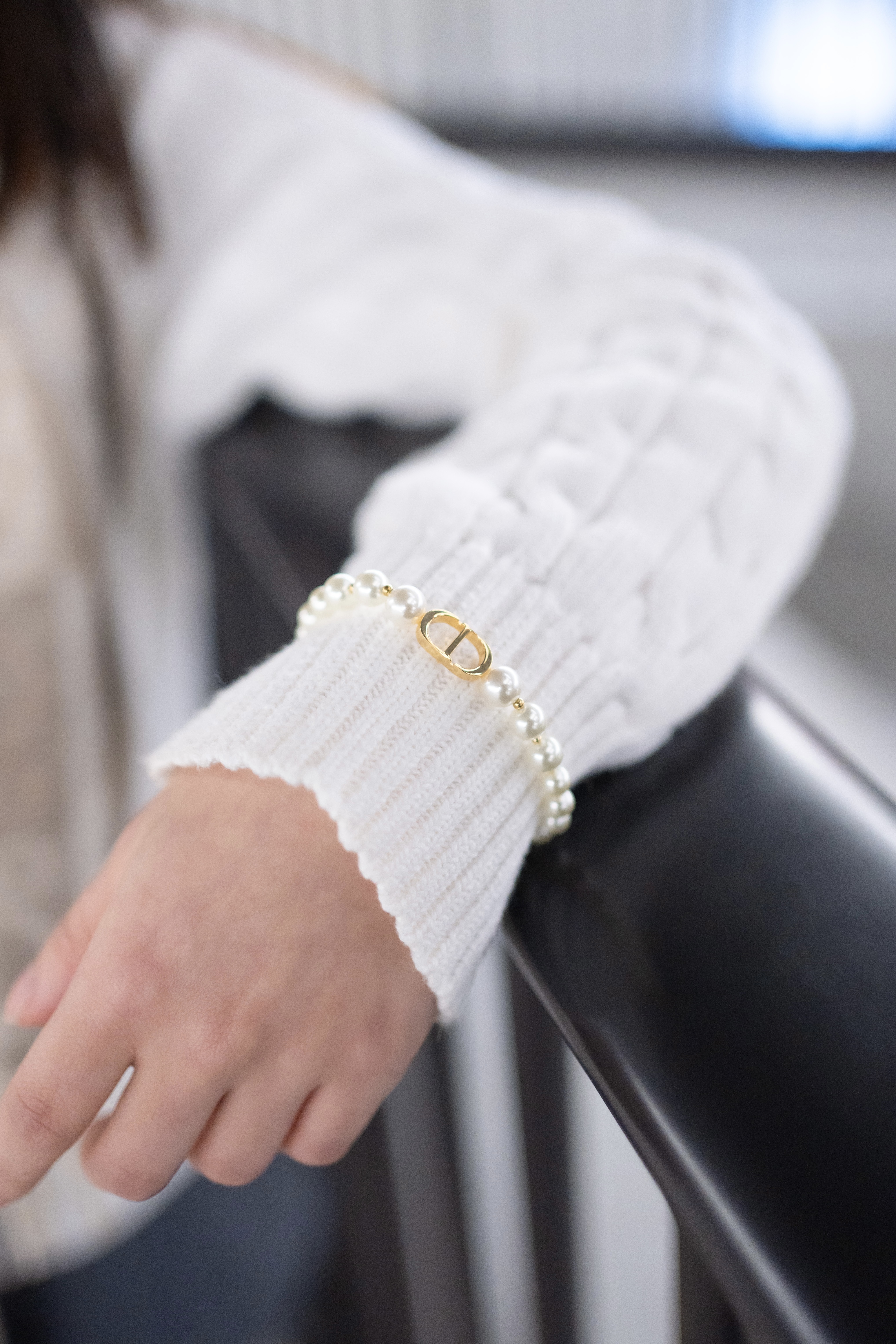 Dior 30 Montaigne 手鏈 金色飾面+珍珠