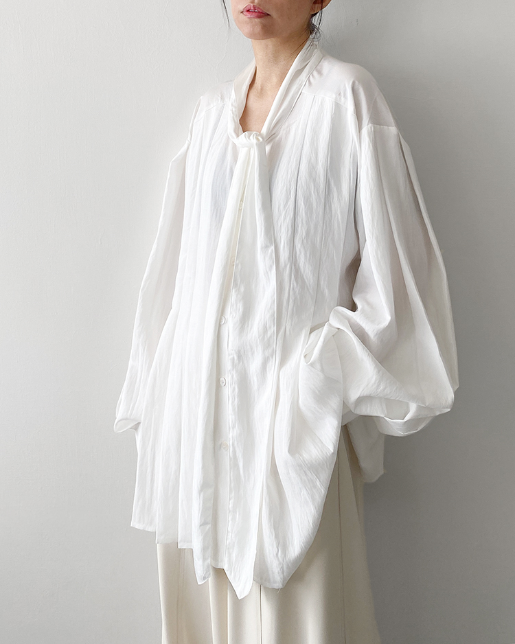 MFT-2661 壓褶絲光襯衫