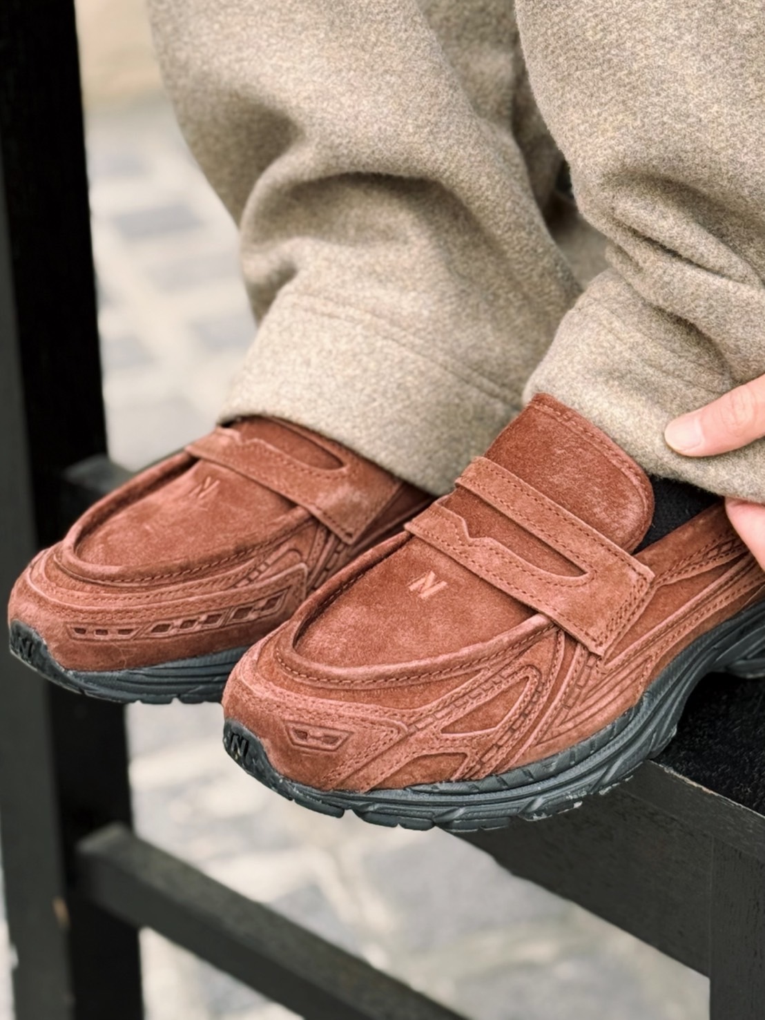 NB 1906 麂皮樂福鞋