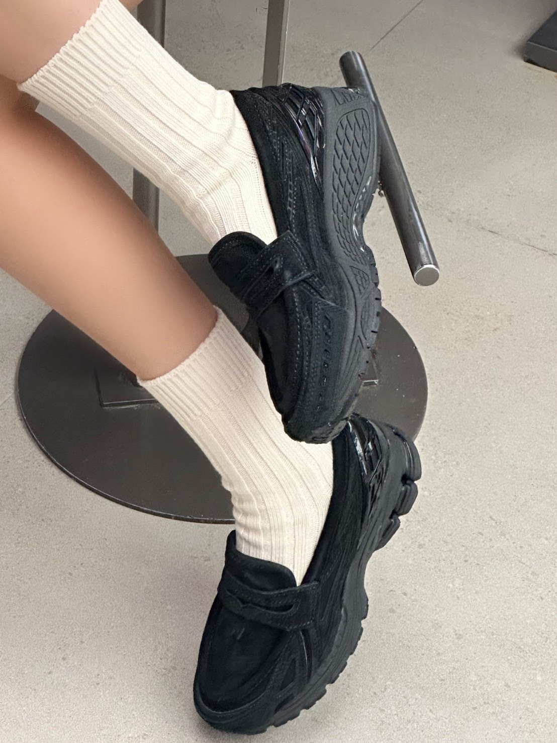 NB 1906 麂皮樂福鞋