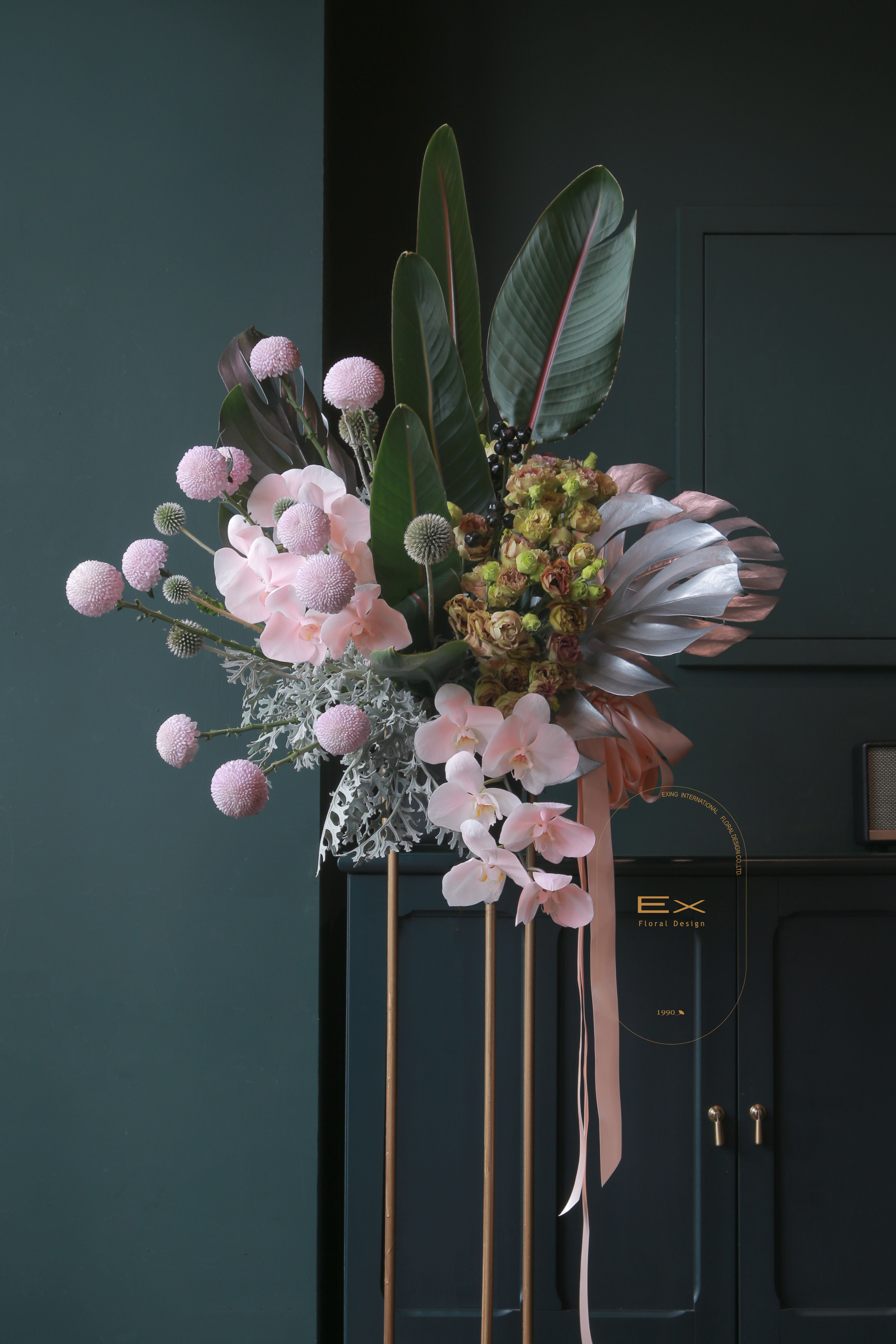 上野粉蝶｜藝術花柱 送禮