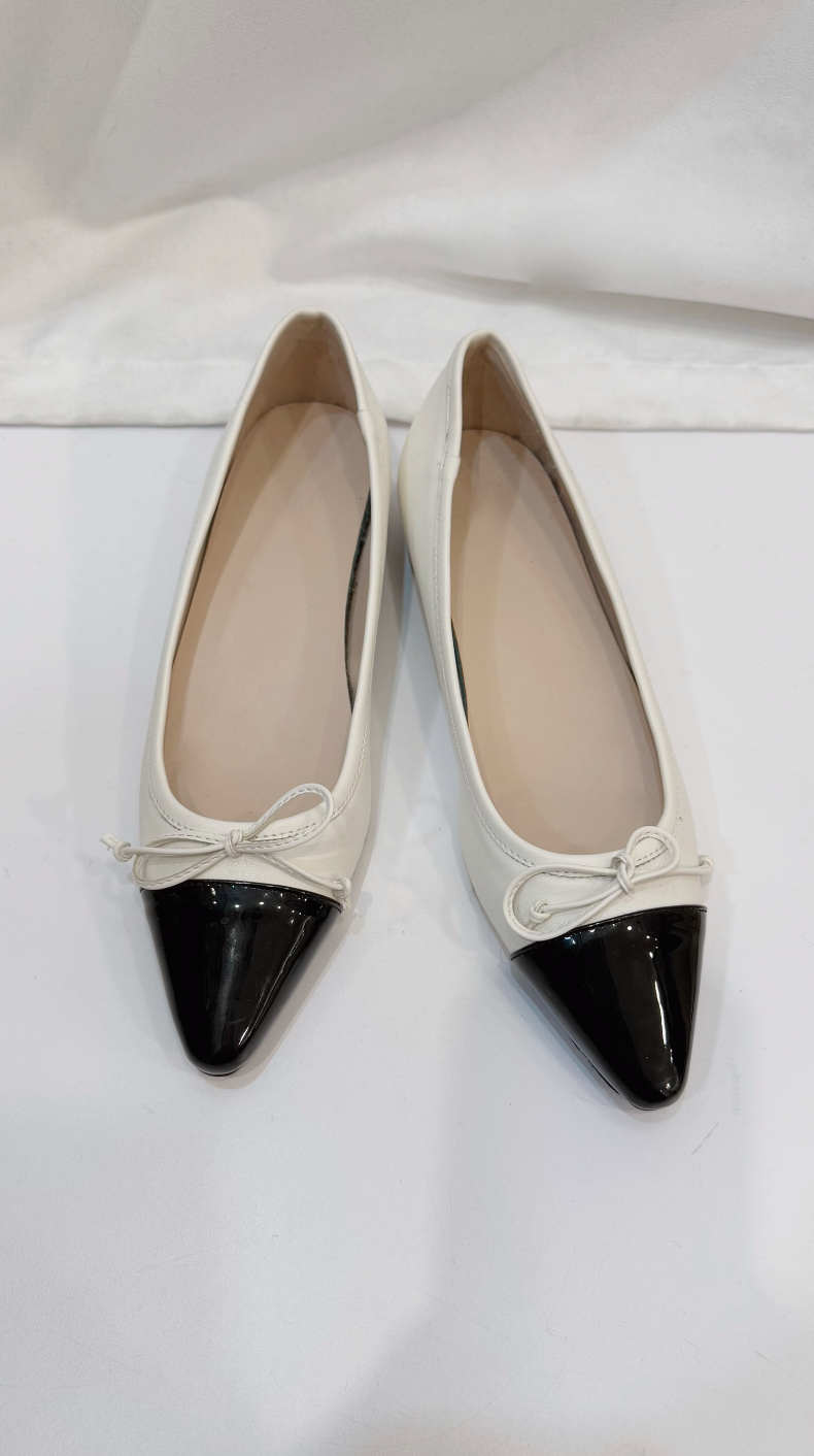 拼色尖頭蝴蝶結低跟鞋