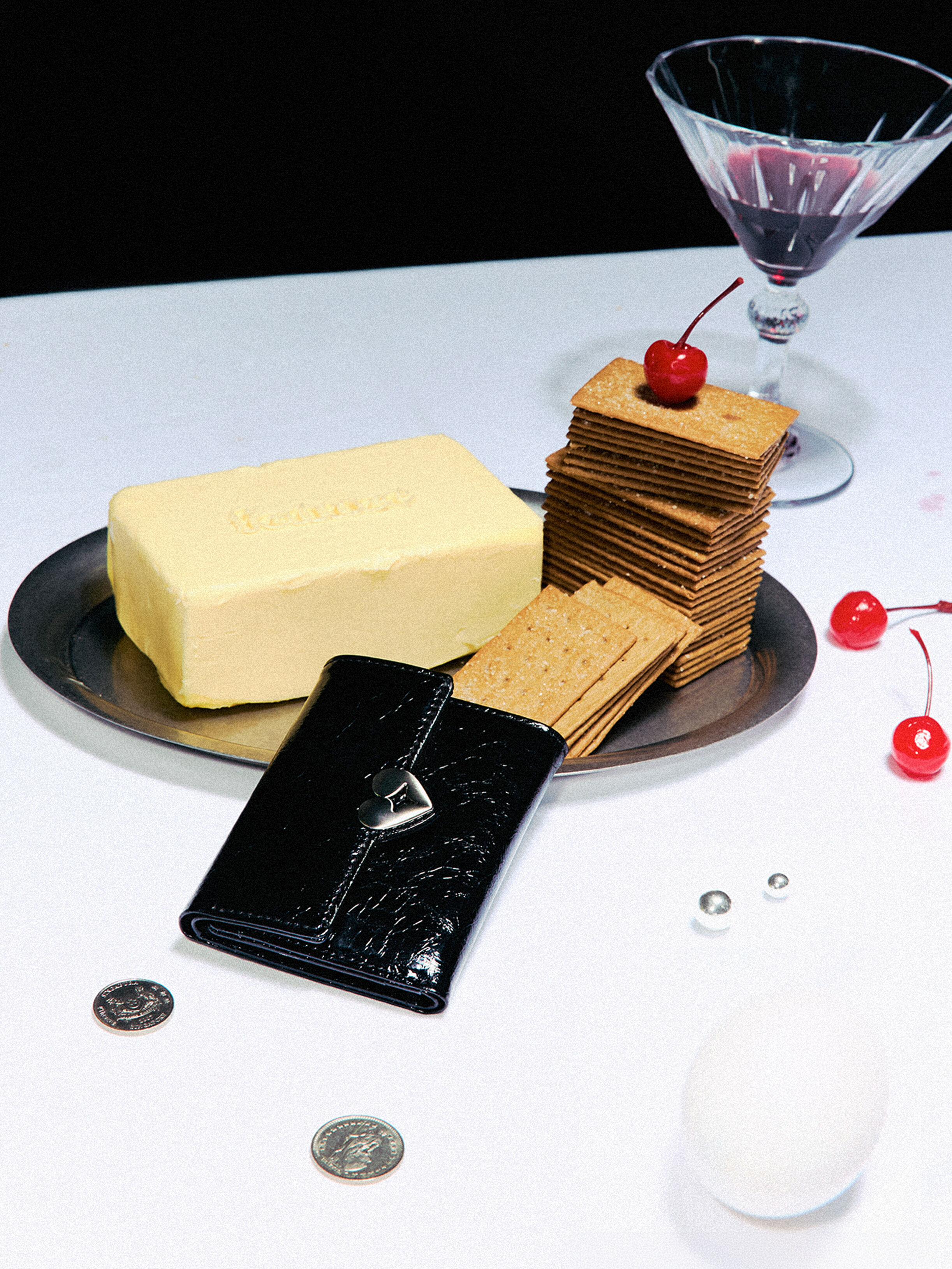 韓國連線🇰🇷 Fennec 愛心銀扣皮夾 錢包 短夾 真皮/預購