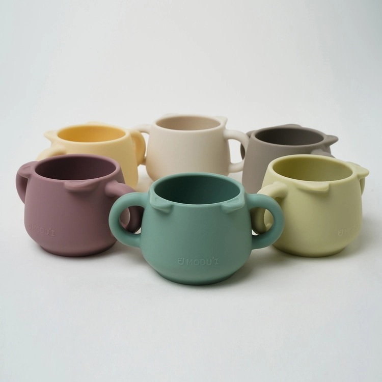 鉑金矽膠小熊雙耳飲水杯