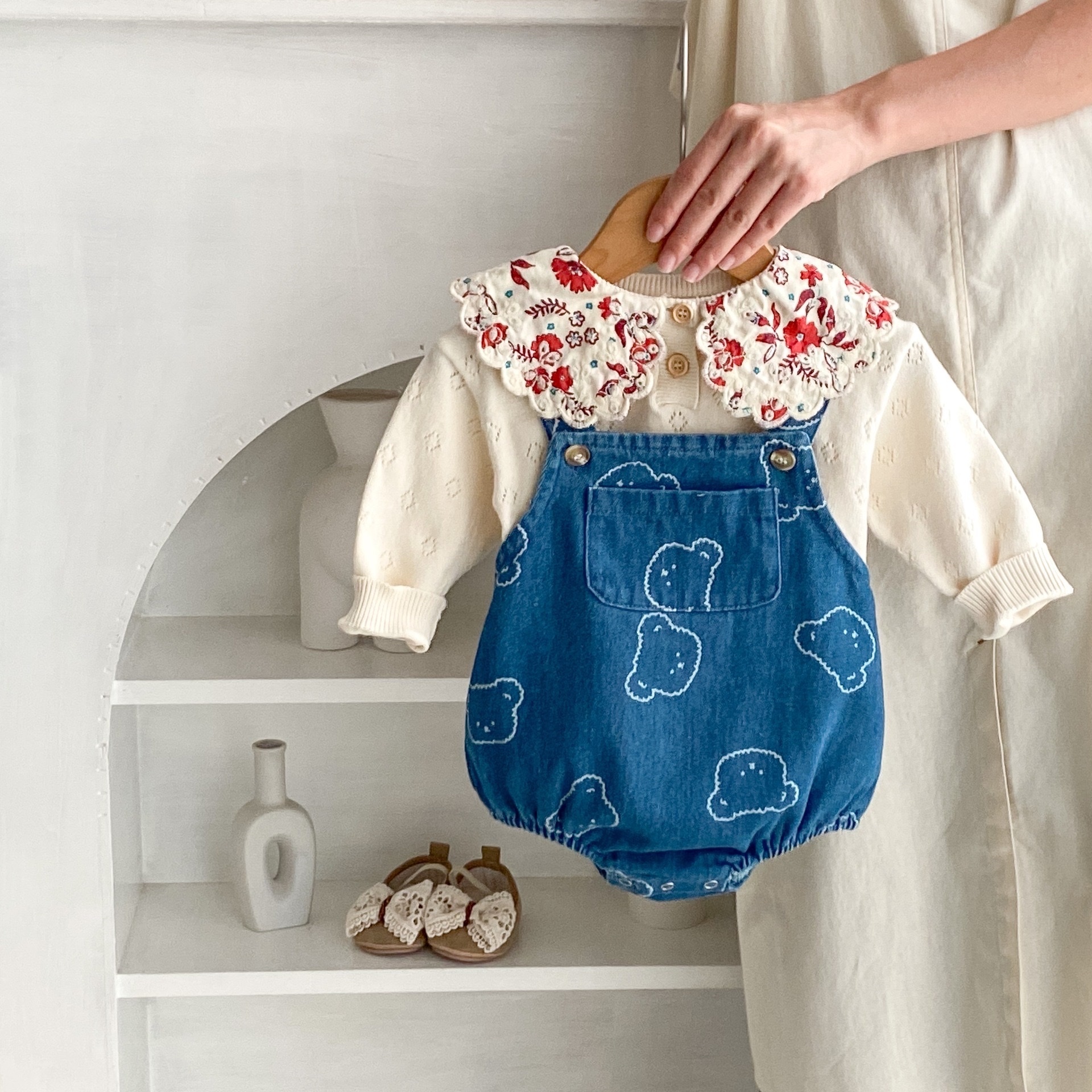 牛仔小熊吊帶包屁褲