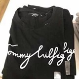 [U] TOMMY HILFIGER WOMEN'S ROUND NECK CURSIVE LETTERING SHORT SLEEVE T-SHIRT,BLACK, 76J3039-001 (UTH231)