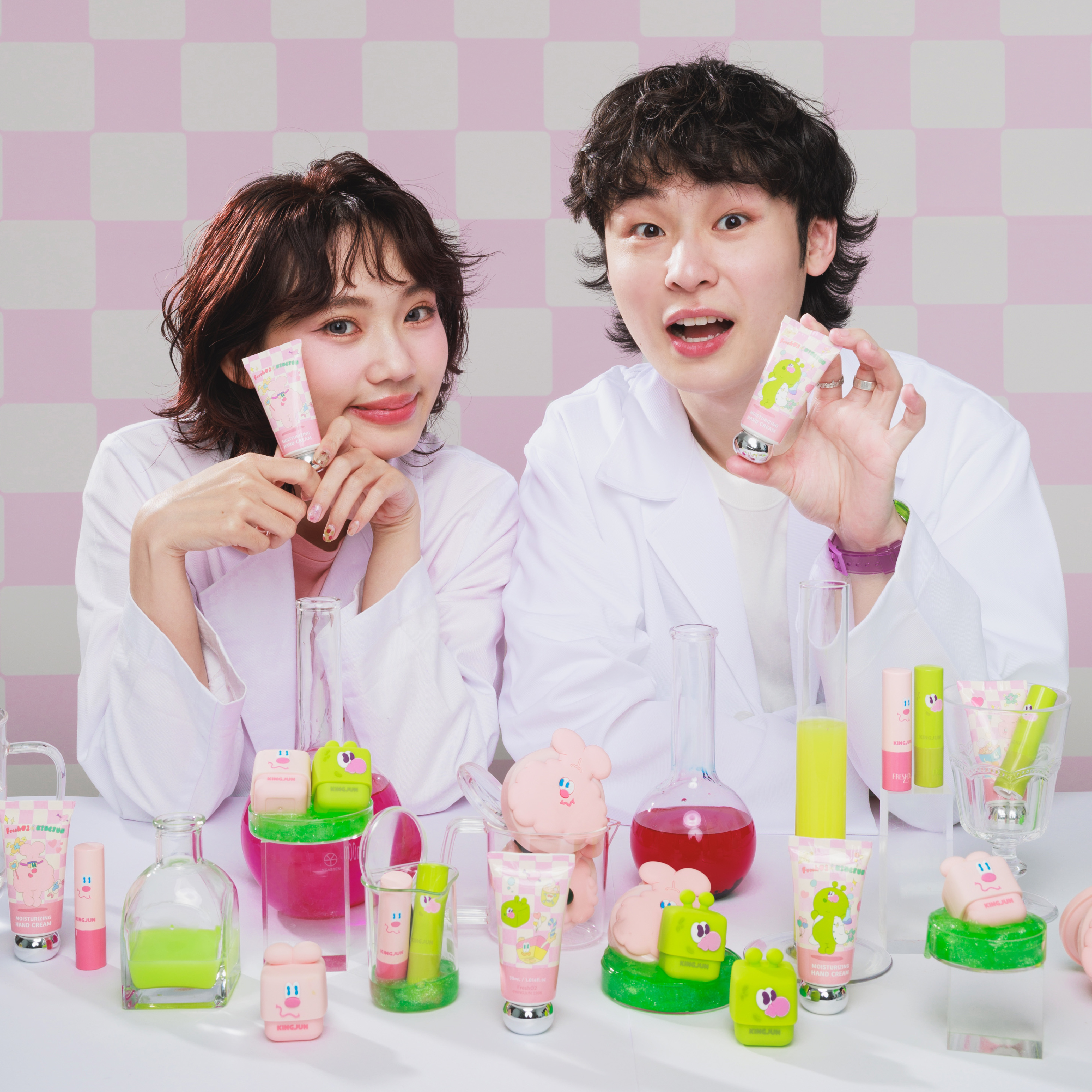 KINGJUN 陪你呵護手手跟唇✨