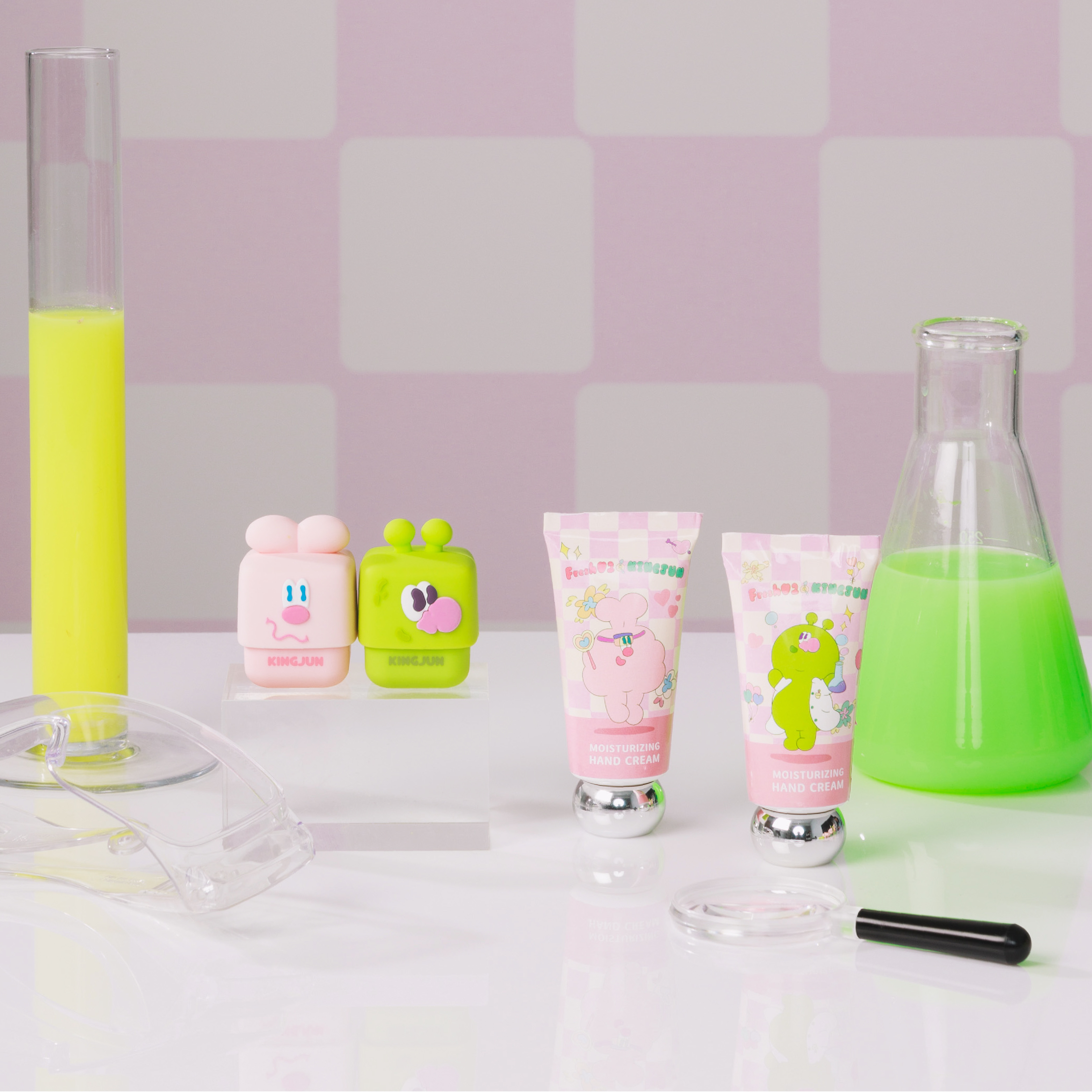 KINGJUN 陪你呵護手手跟唇✨