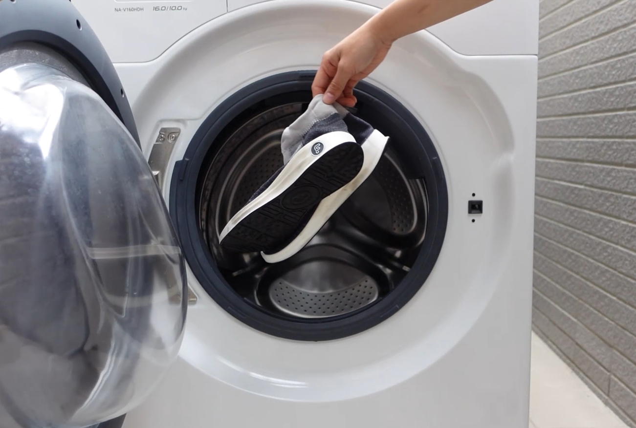 Feebees 創新技術，打造可機洗赤足跑鞋，清洗方便