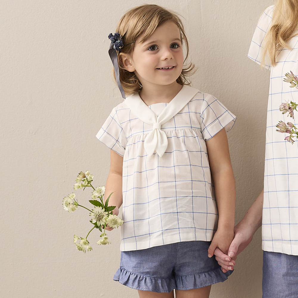 PIPPY 清爽格紋水手服下擺抽縐短袖上衣 米白