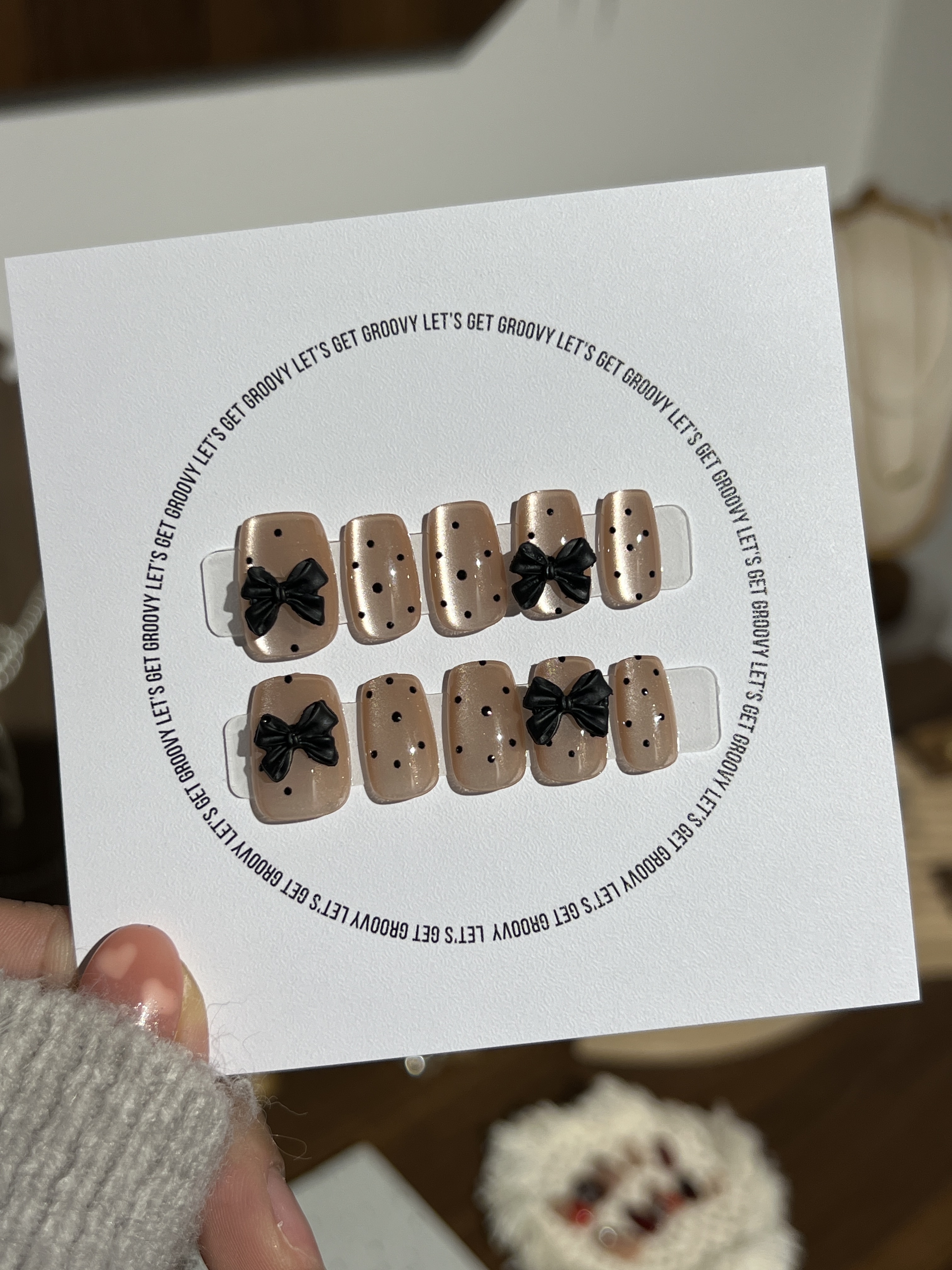 Slay | Satin Bow。Black Dot