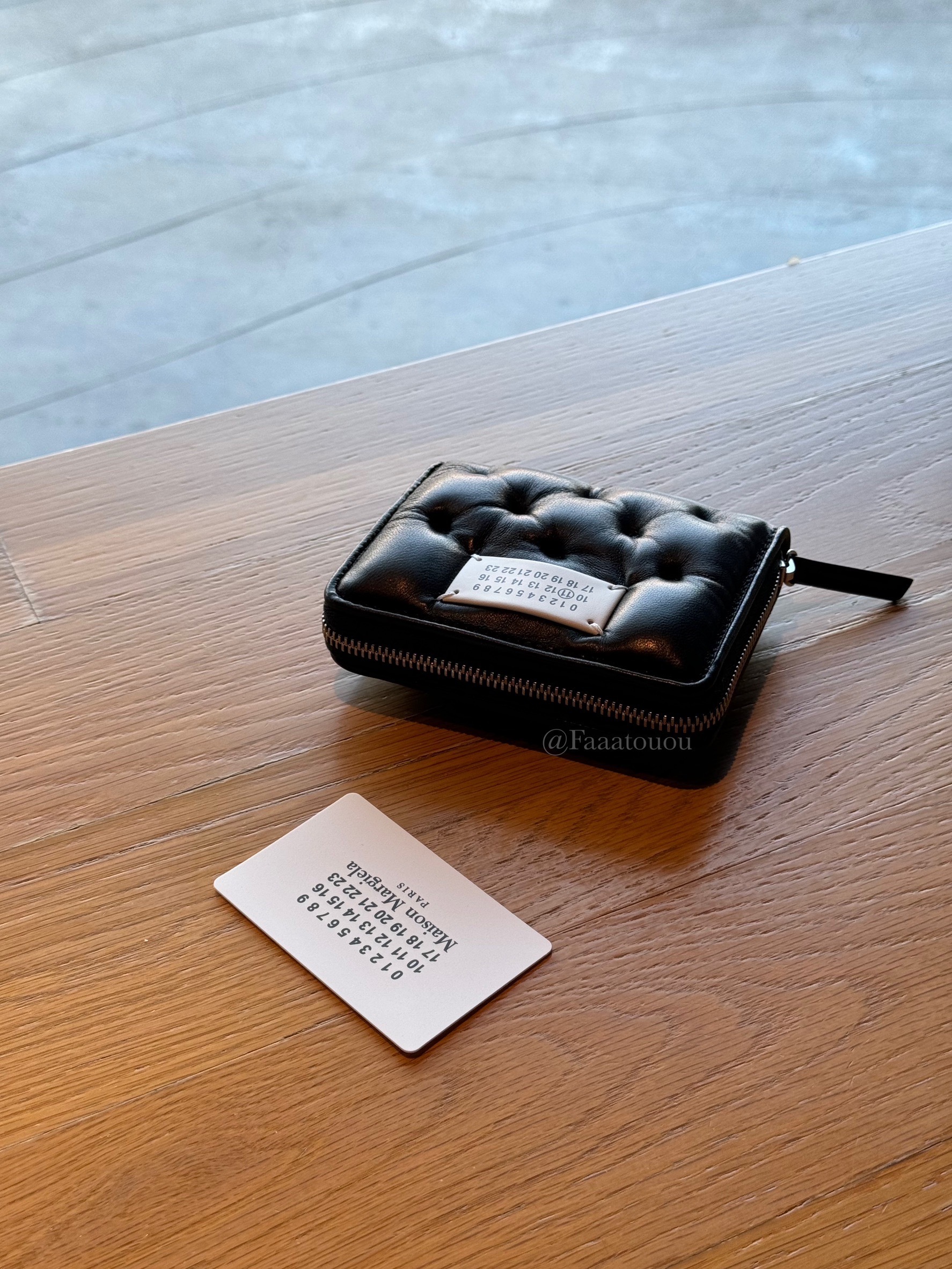 MAISON MARGIELA compact wallet Glam Slam Glam Slam pebbled Small