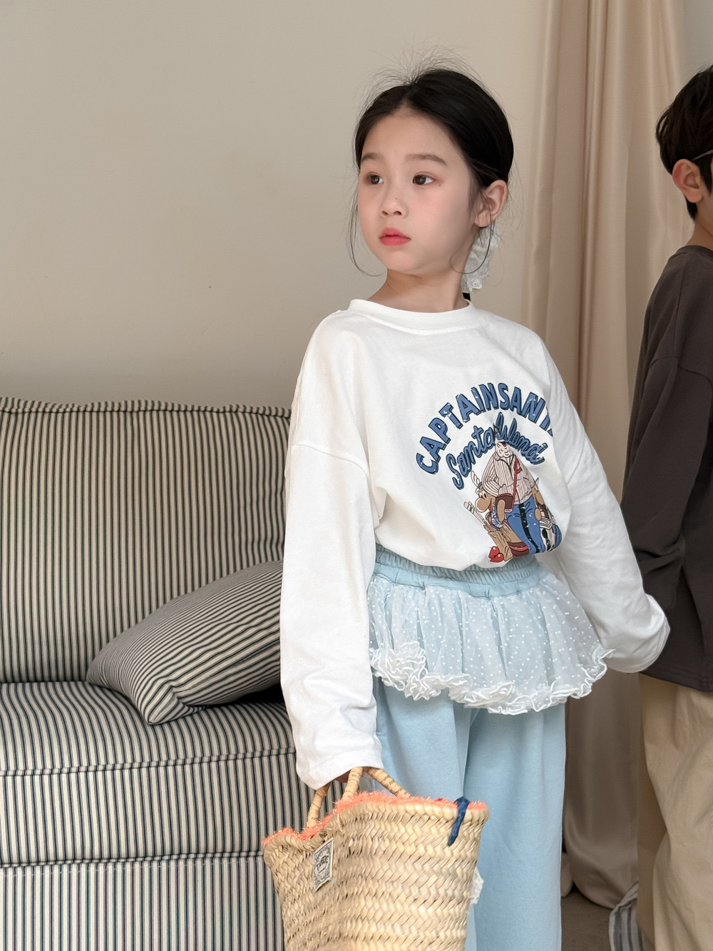 蕾絲邊淺藍直筒褲