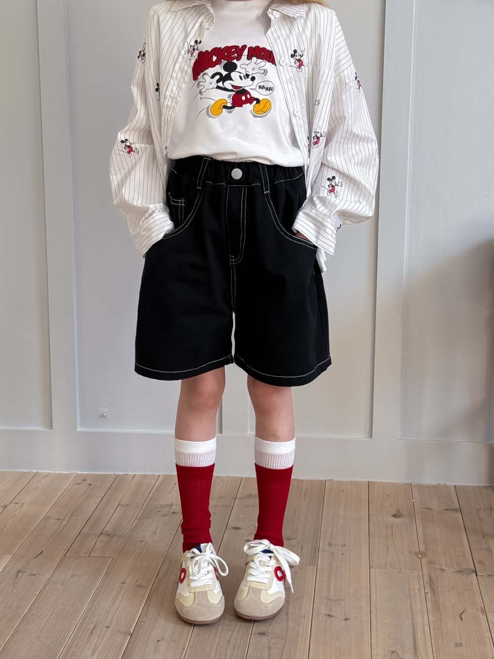 車縫線黑色五分褲