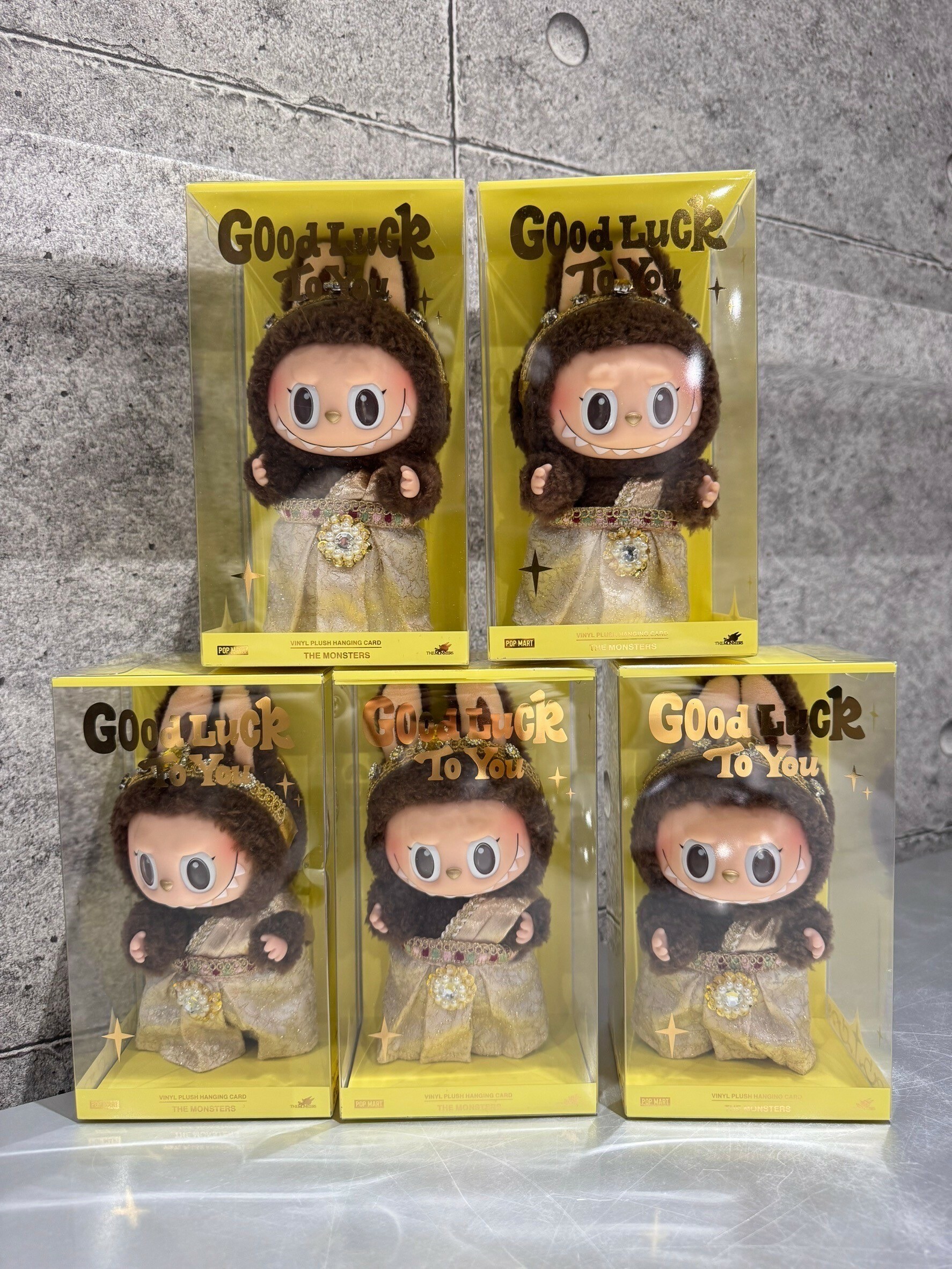 POP MART 泡泡瑪特 LABUBU 泰國限定毛絨掛件