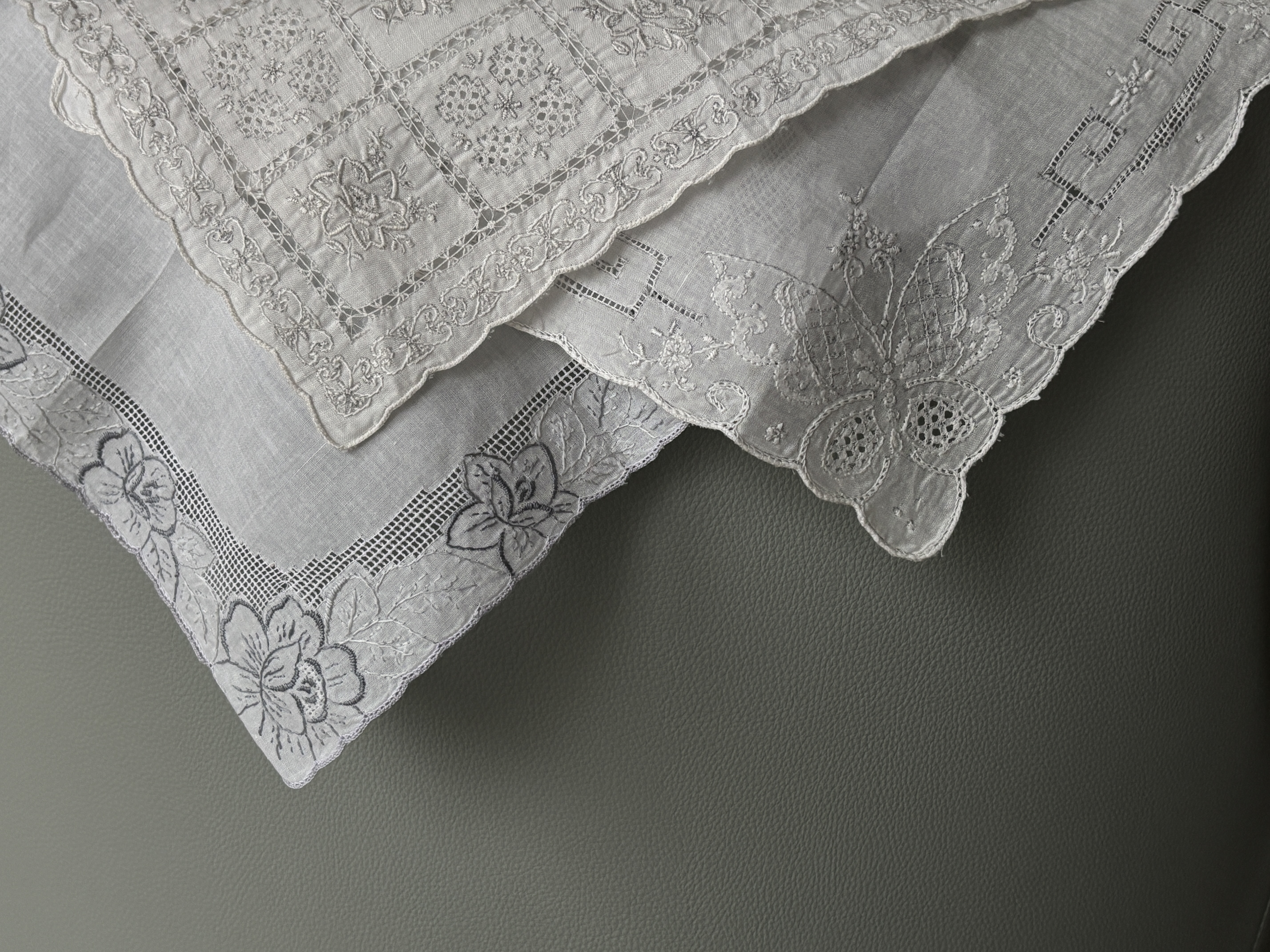 純棉刺繡小方巾