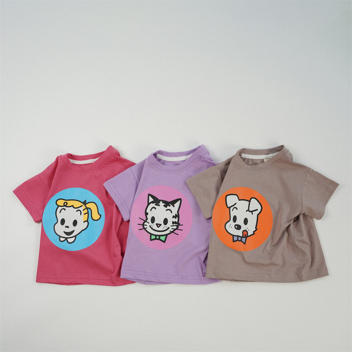 三色日系塗鴉上衣