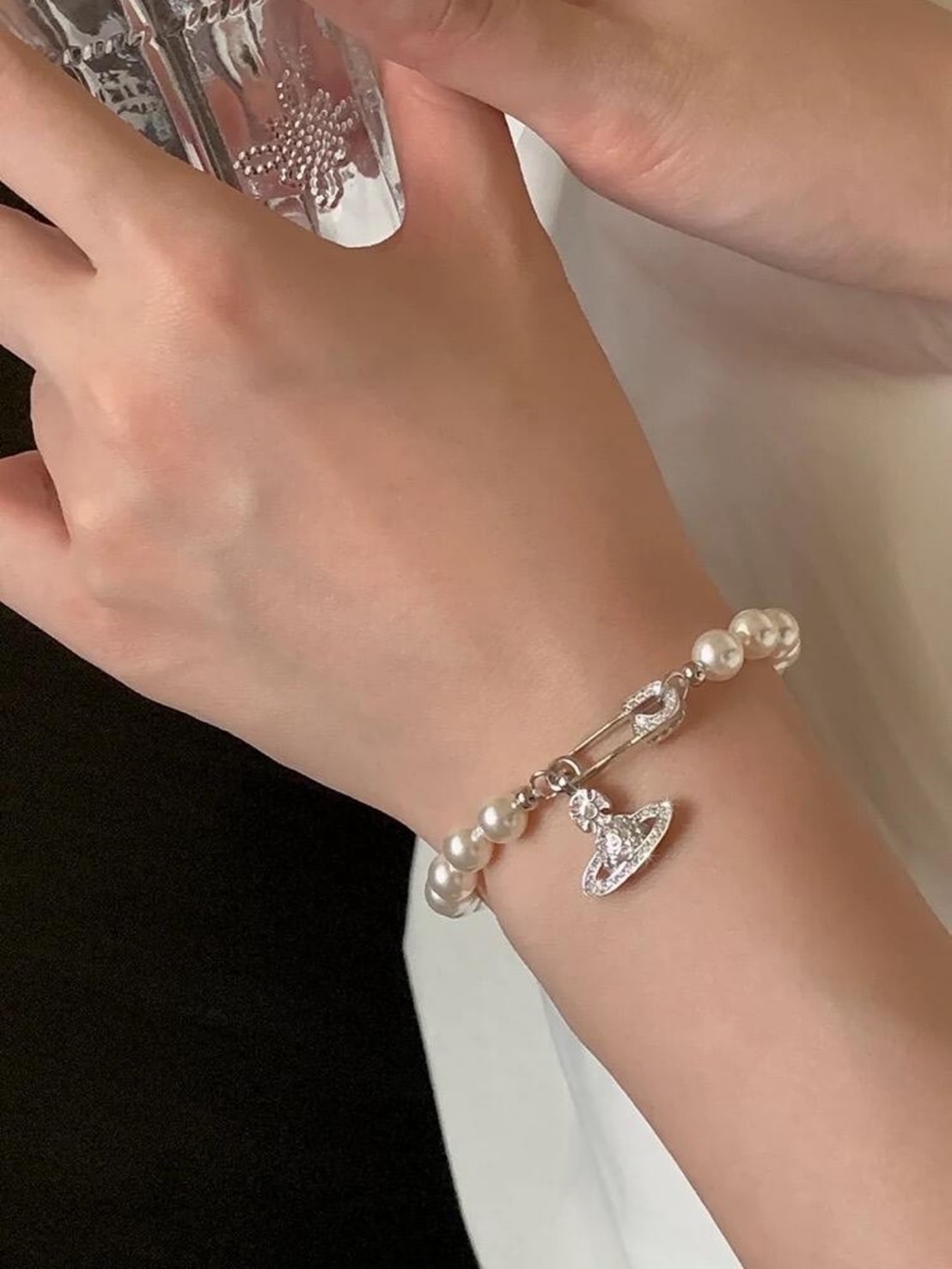 VIVIENNE WESTWOOD 西太后 珍珠別針手鏈 6103005302P147P147