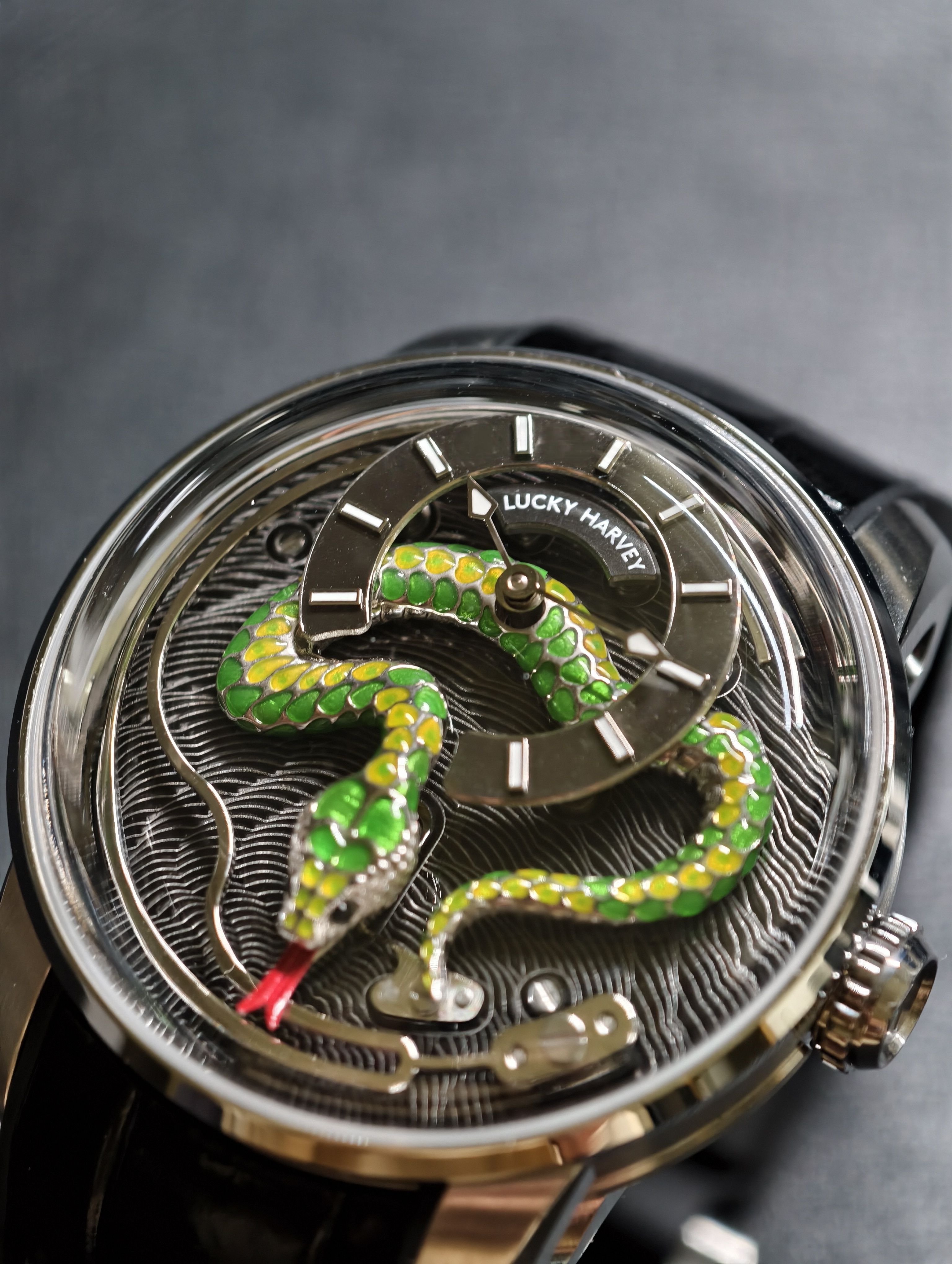 Enamel Snake - Green