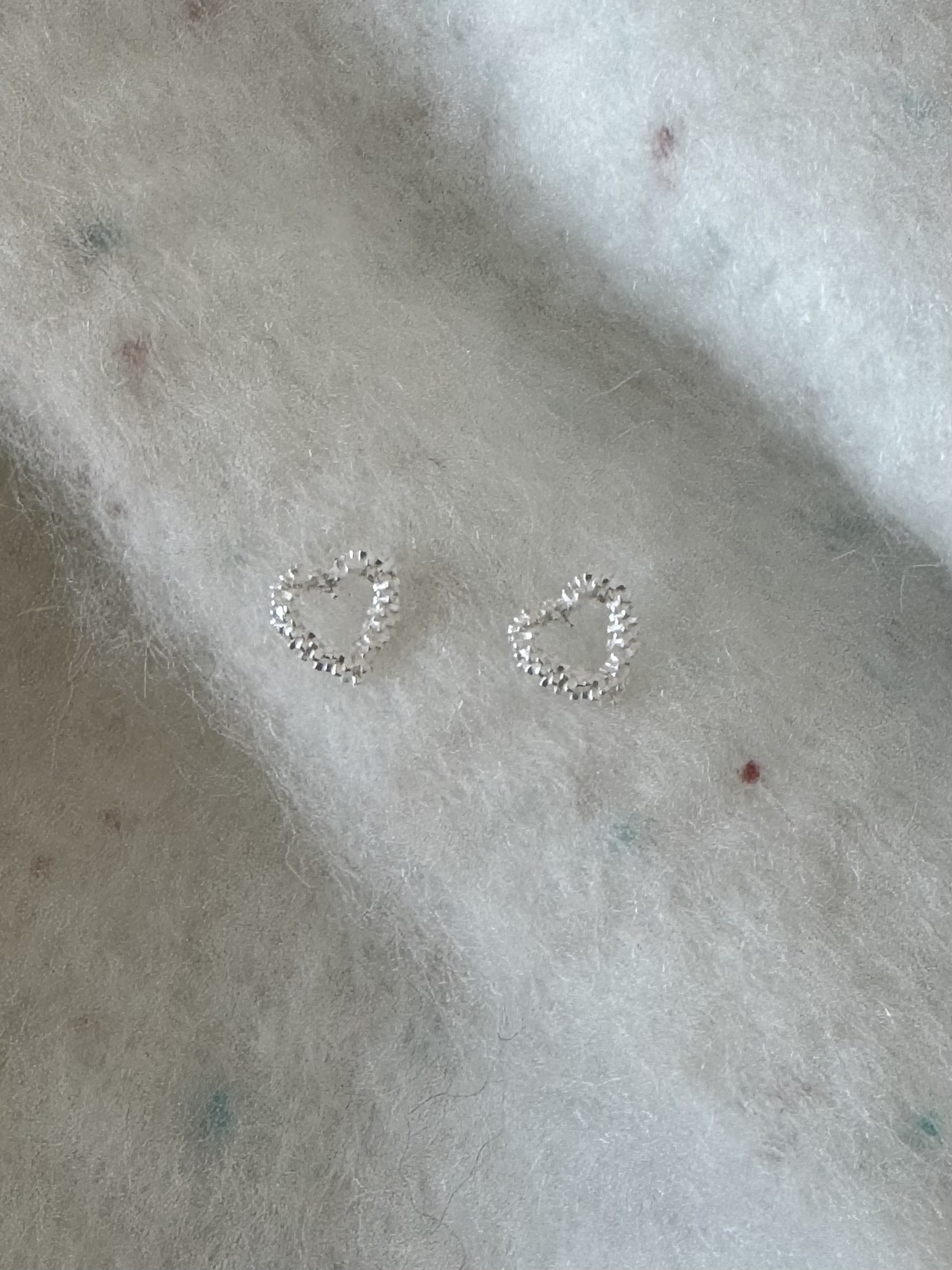 C16亮晶晶愛心耳環-925純銀