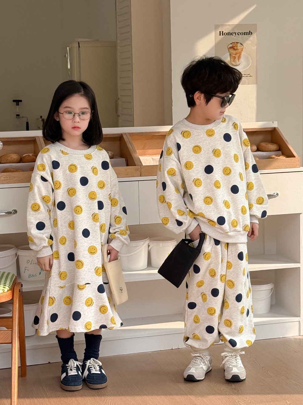 兄弟姐妹一起穿_滿版笑臉洋裝/套裝