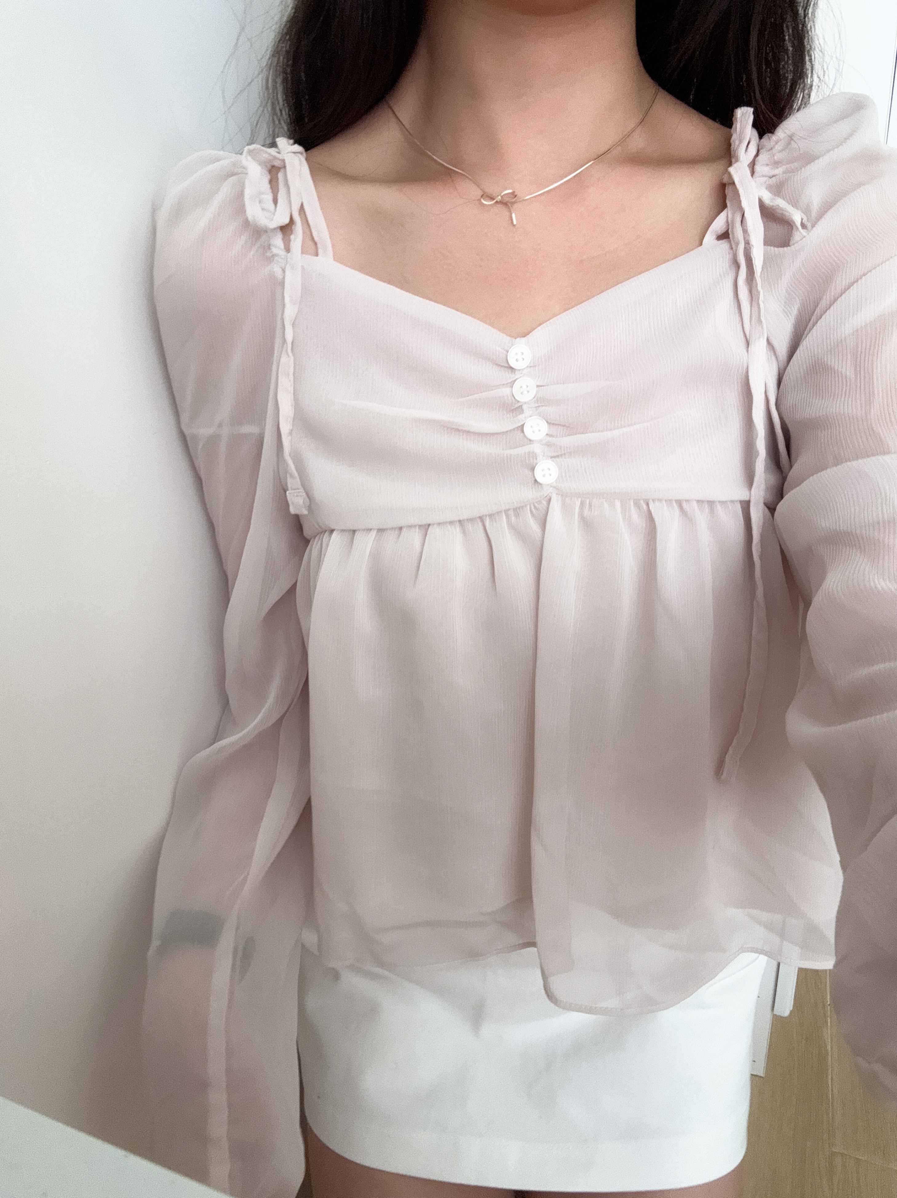 ONNI氣質感飄飄blouse