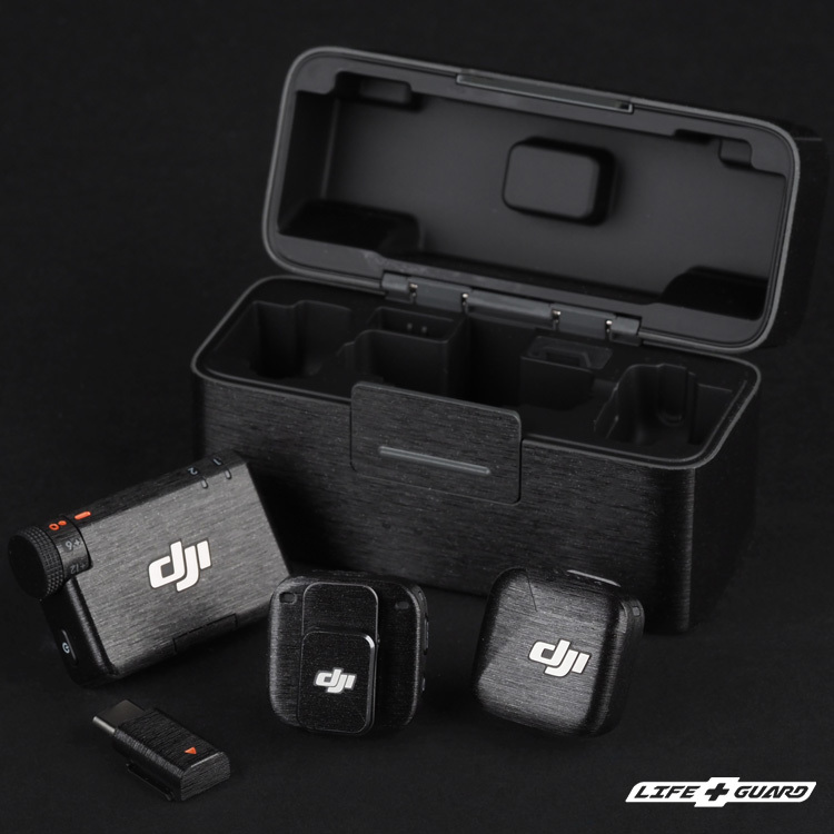 LIFE+GUARD 麥克風貼膜安裝示意，適用 DJI Mic Mini