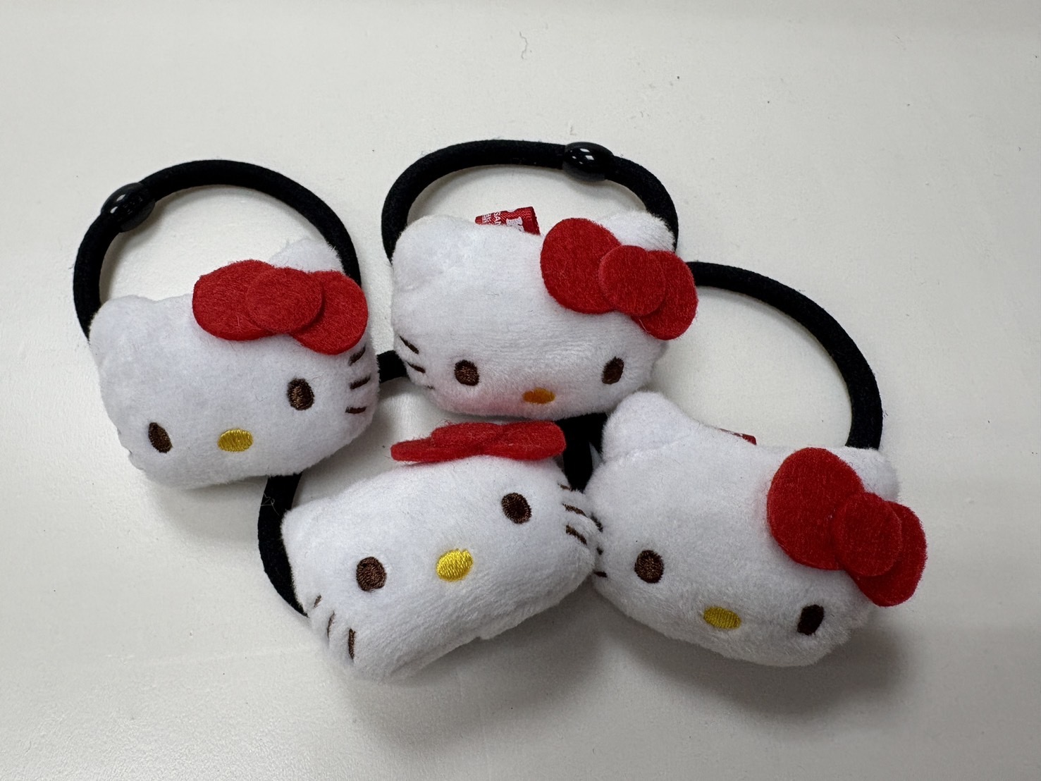 台中院｜Helly kitty絨毛立體髮束(4入)