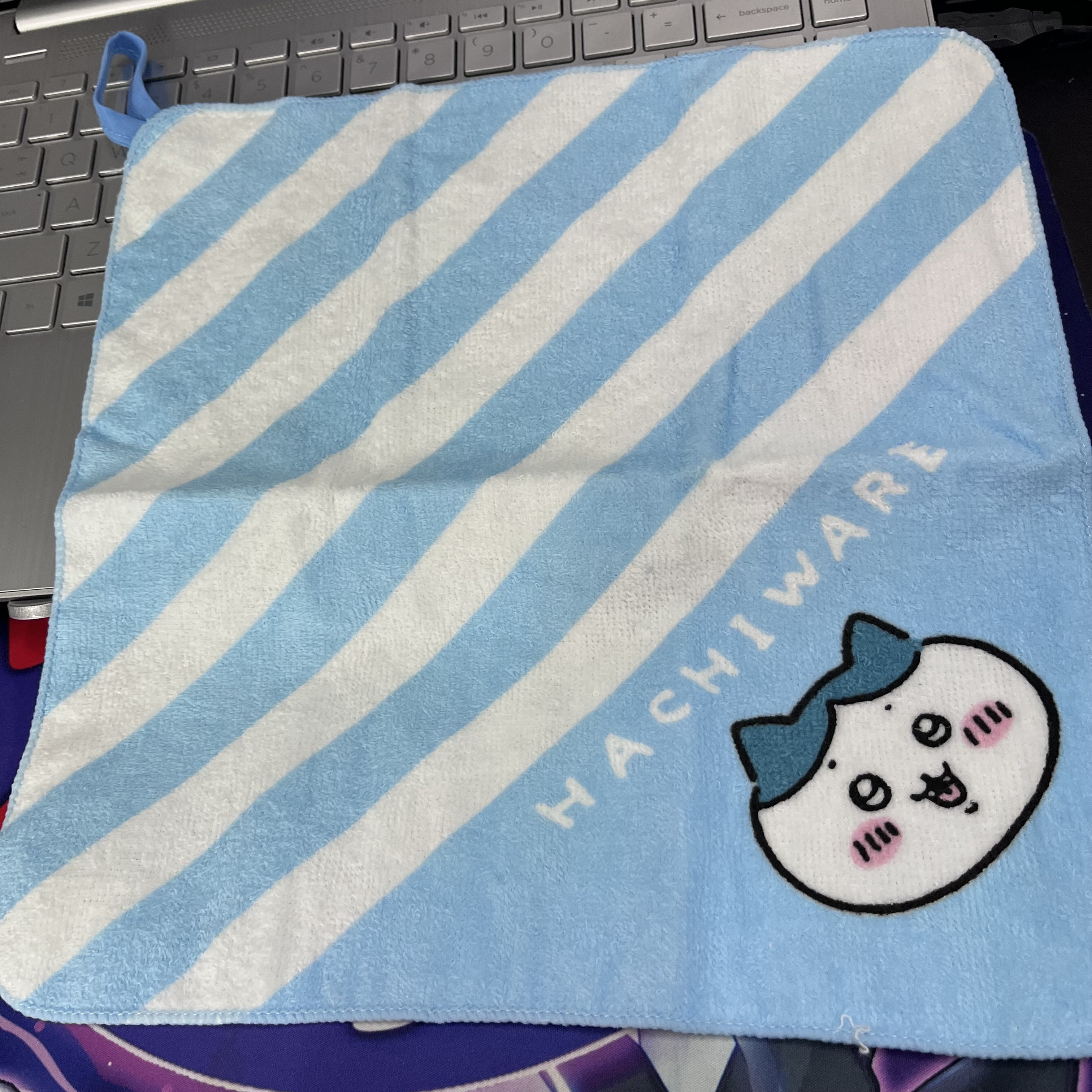 CHIIKAWA  八字貓 手巾 #185