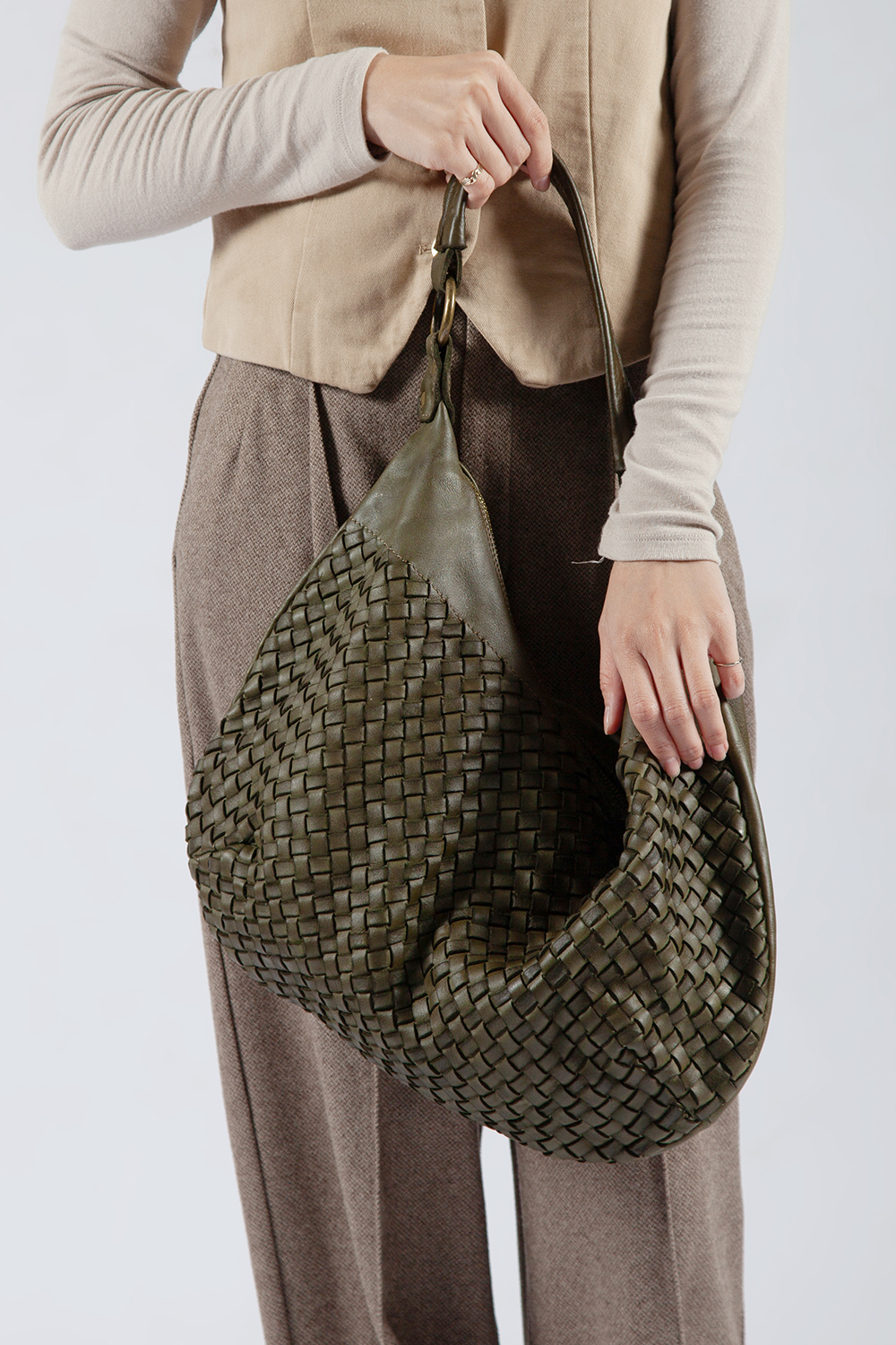 Vita 鞣革編織肩背包-綠色