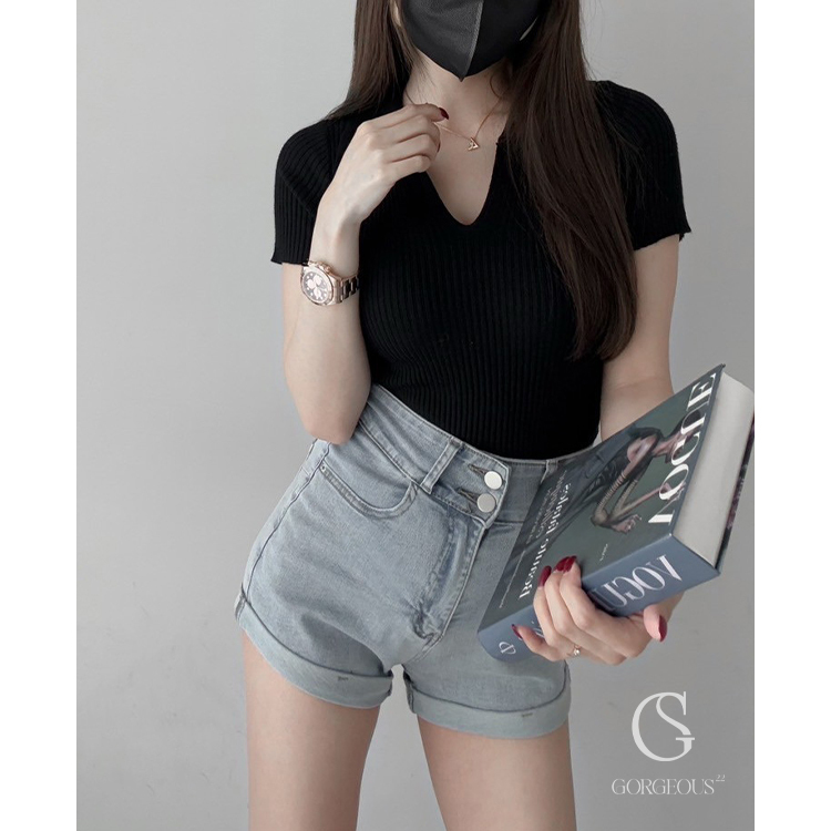 G9555 現貨「彈 ! 雙釦牛仔短褲」