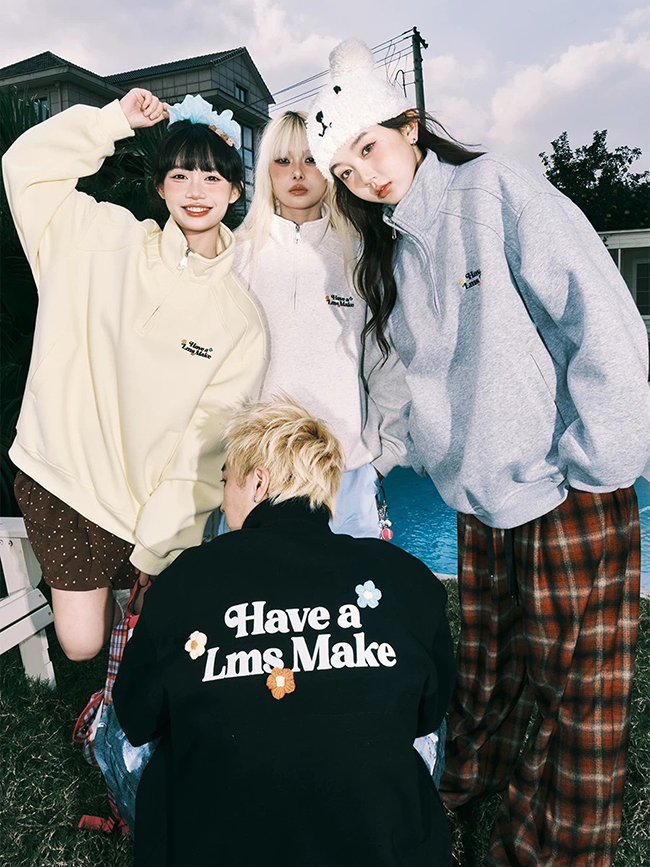 半拉鍊花朵設計立領長袖-三色