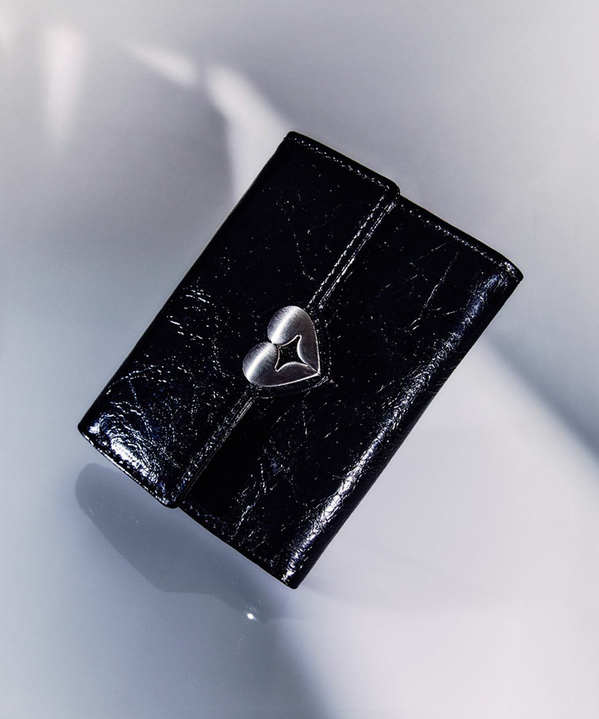 FENNEC HEARTY FLAP WALLET