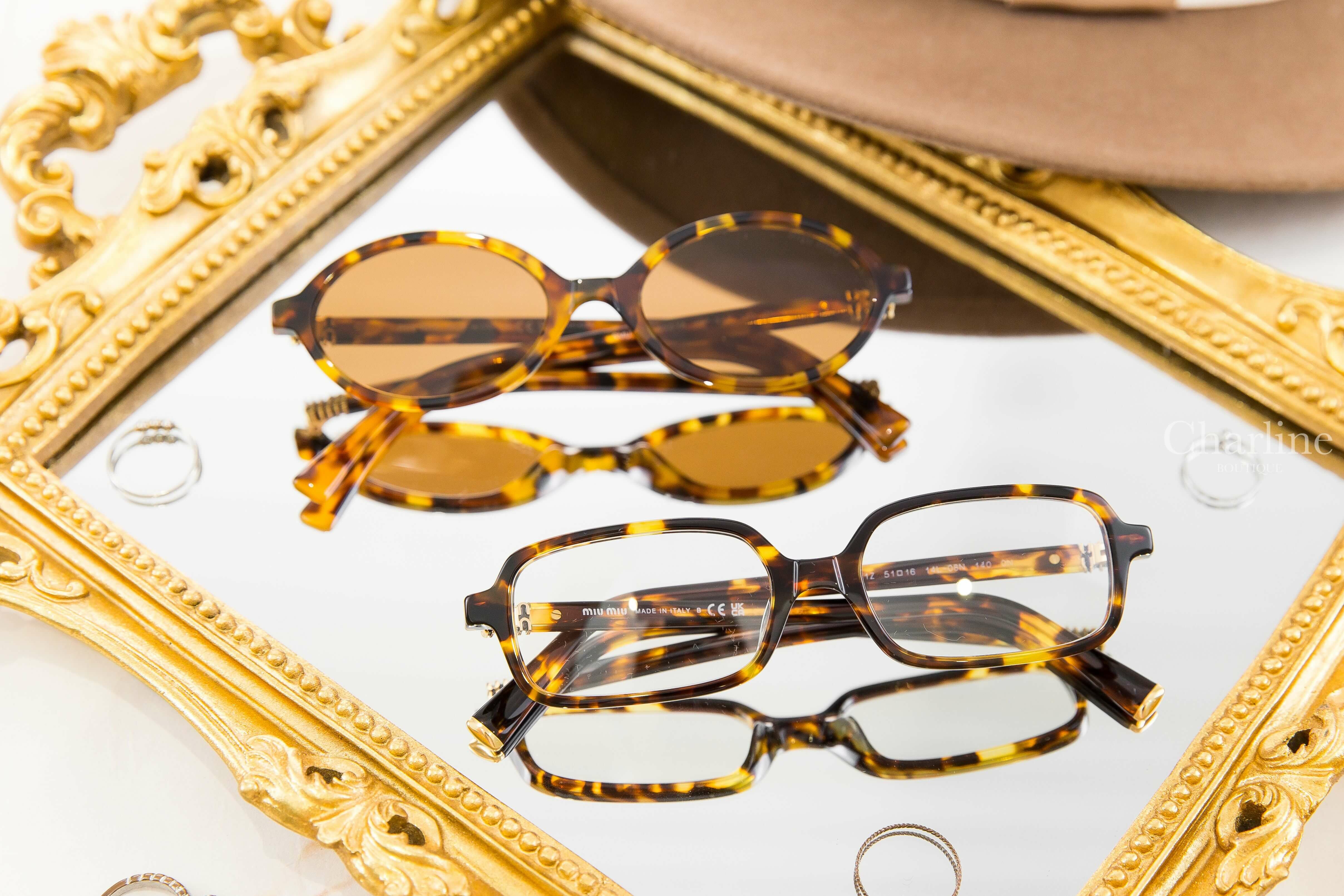 Miu Miu Miu Regard Sunglasses 琥珀色方框側邊金色字母平光眼鏡,Miu Miu Miu Regard Sunglasses 琥珀色橢圓框側邊金色字母太陽眼鏡-Charline Boutique 精品代購
