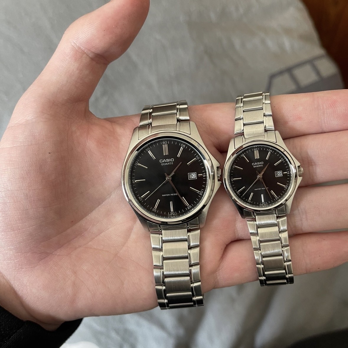 <情人節限定💌>Casio Watch 卡西歐  ENTICER&VINTAGE系列情侶 石英機芯 不鏽鋼錶帶 銀黑 銀白