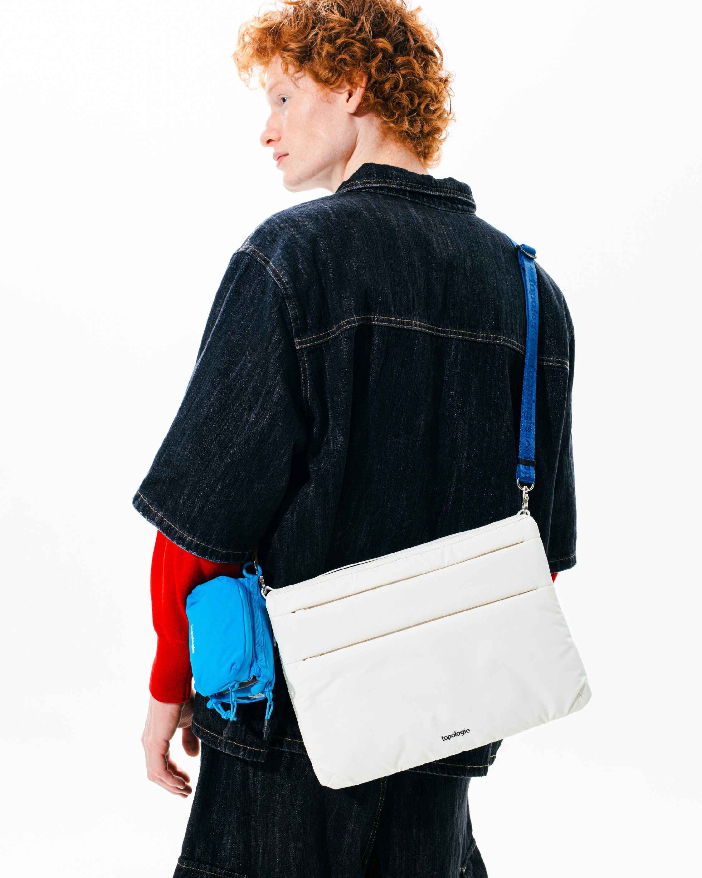 摺疊中號斜背包 | 灰白色(絎縫)